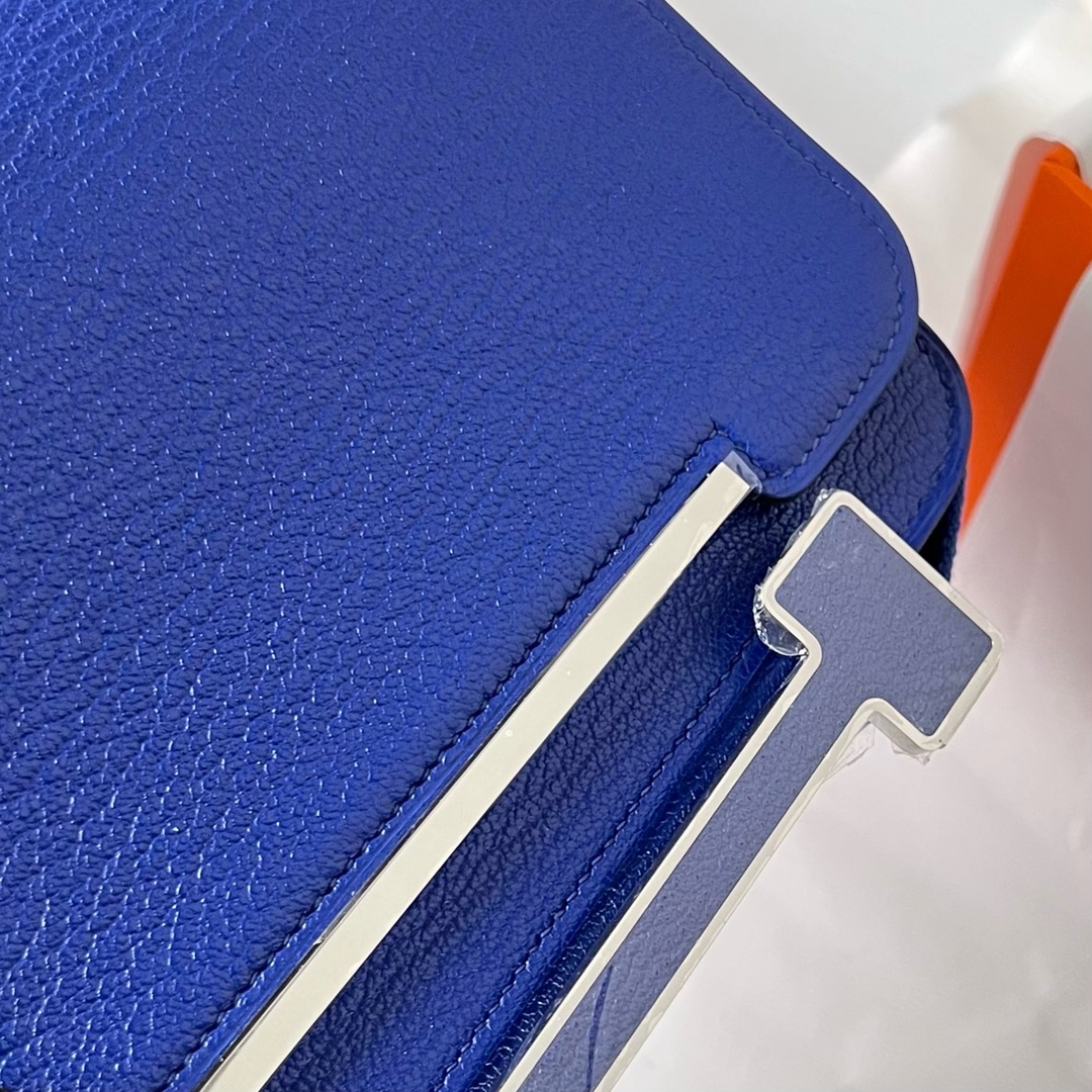 Hermès Hermes Geta Chevre goatskin 7T electric blue Eletric blue silver buckle