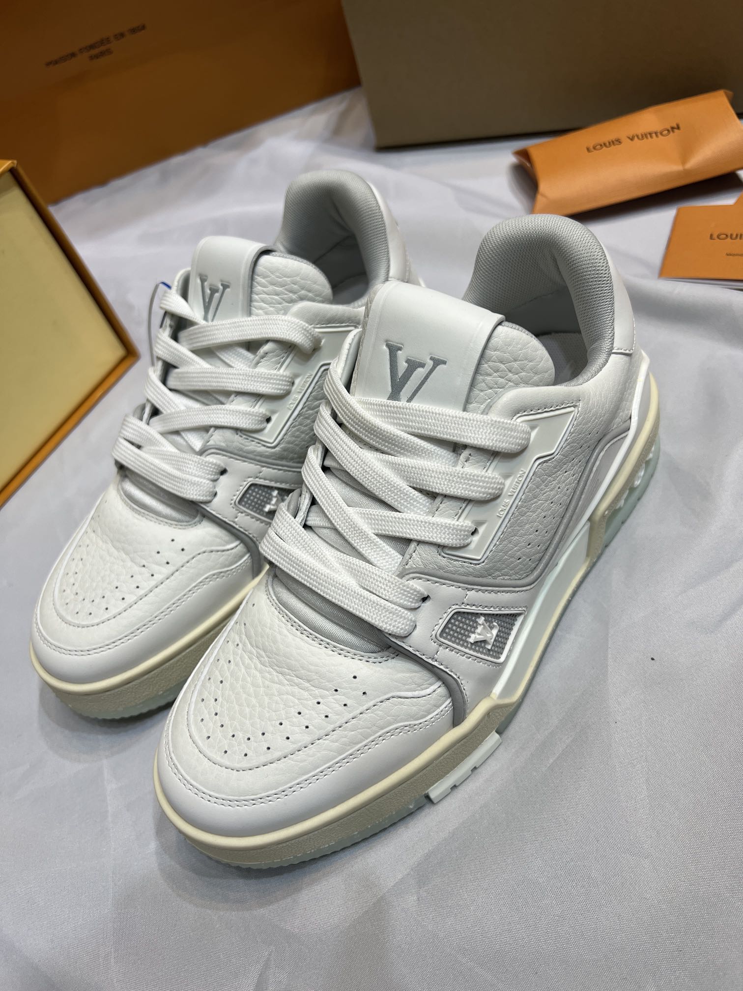 루이비통 신발 94853 Louis Vuitton Shoes