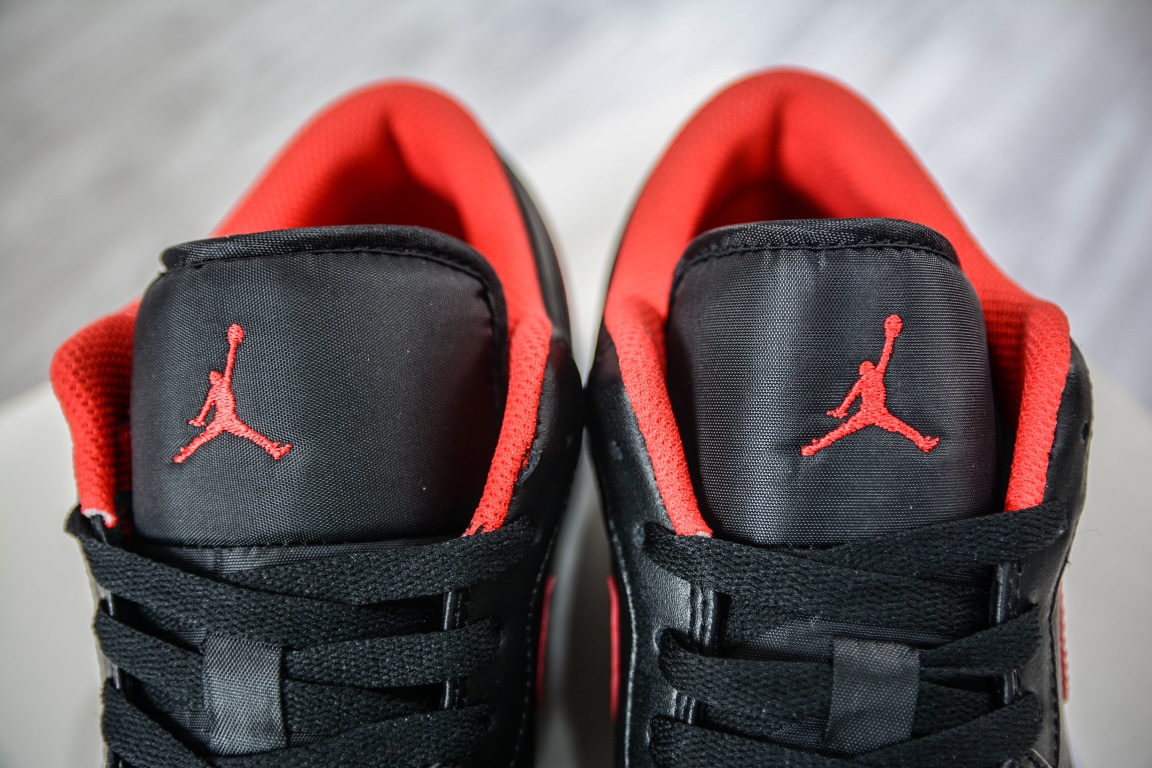 T 原装Air Jordan 1 Low ”White Toe” 黑白红 小黑红脚趾 553558-063