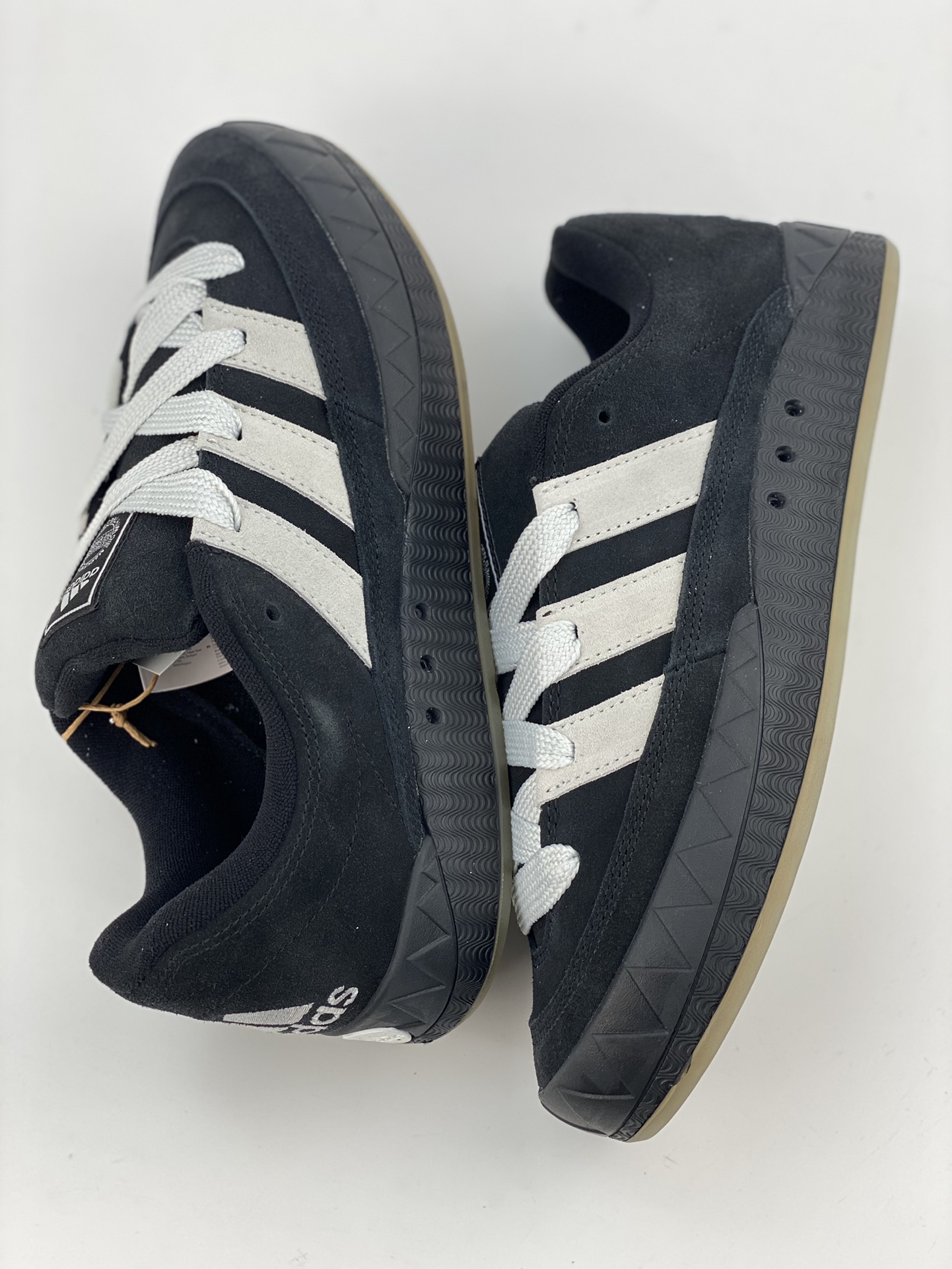 Adidas Adimatic Low Matic series low-top retro shark bread casual sports skateboard shoes HQ6900