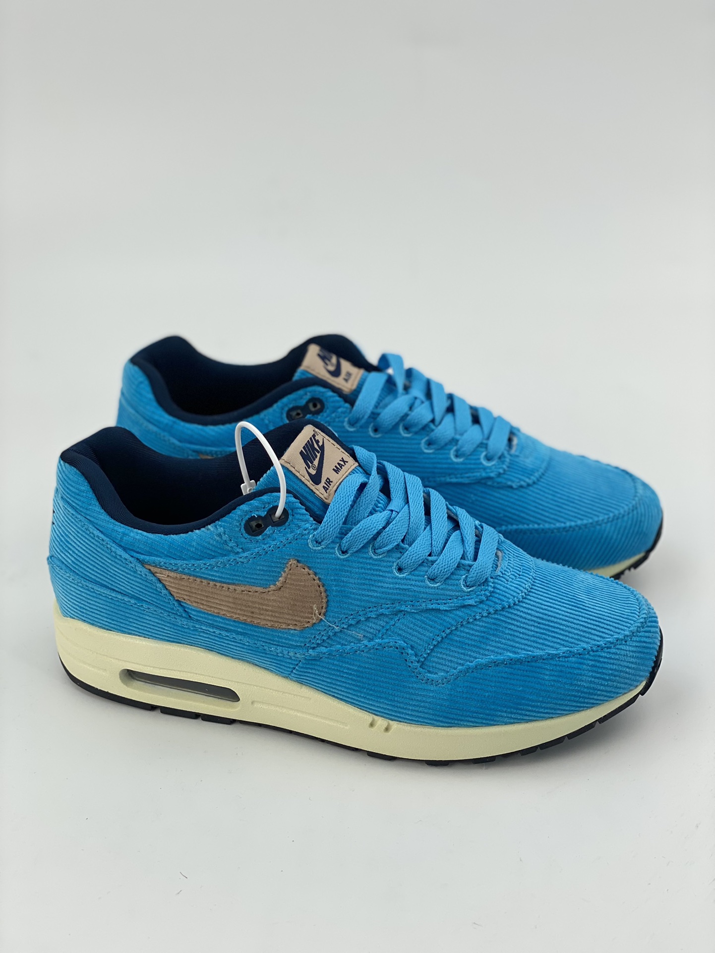 Nike Air Max 1 PRM sky blue corduroy retro casual running shoes FB8915-400