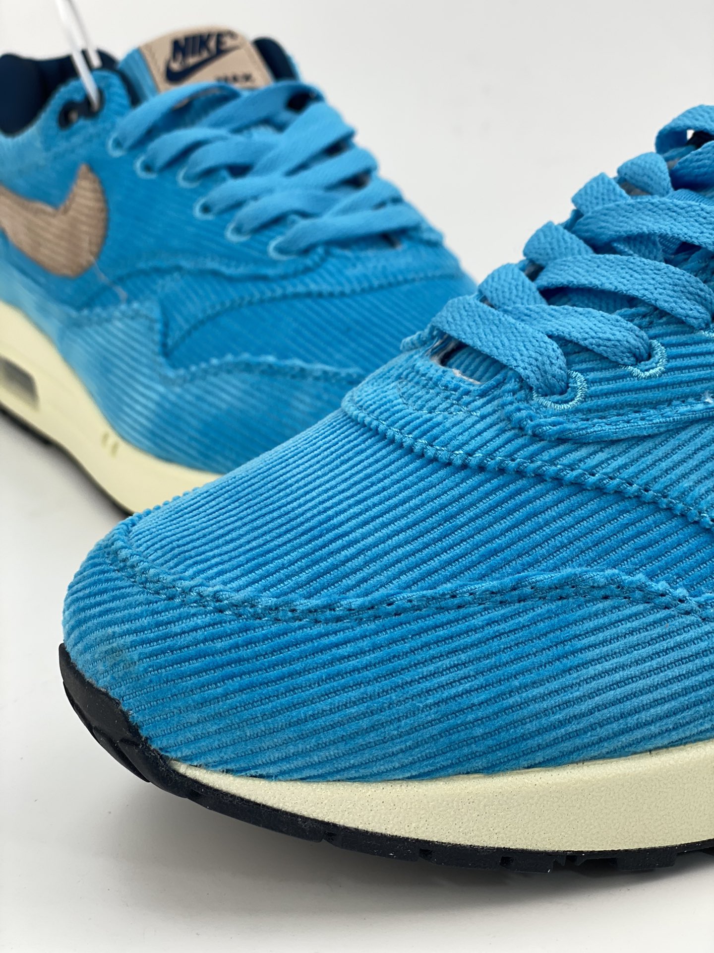 Nike Air Max 1 PRM sky blue corduroy retro casual running shoes FB8915-400