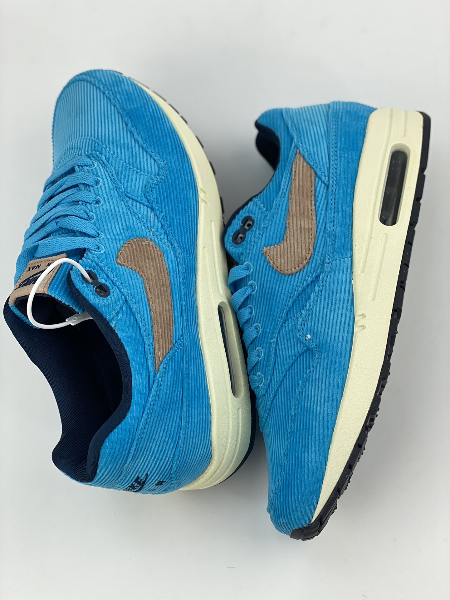 Nike Air Max 1 PRM sky blue corduroy retro casual running shoes FB8915-400