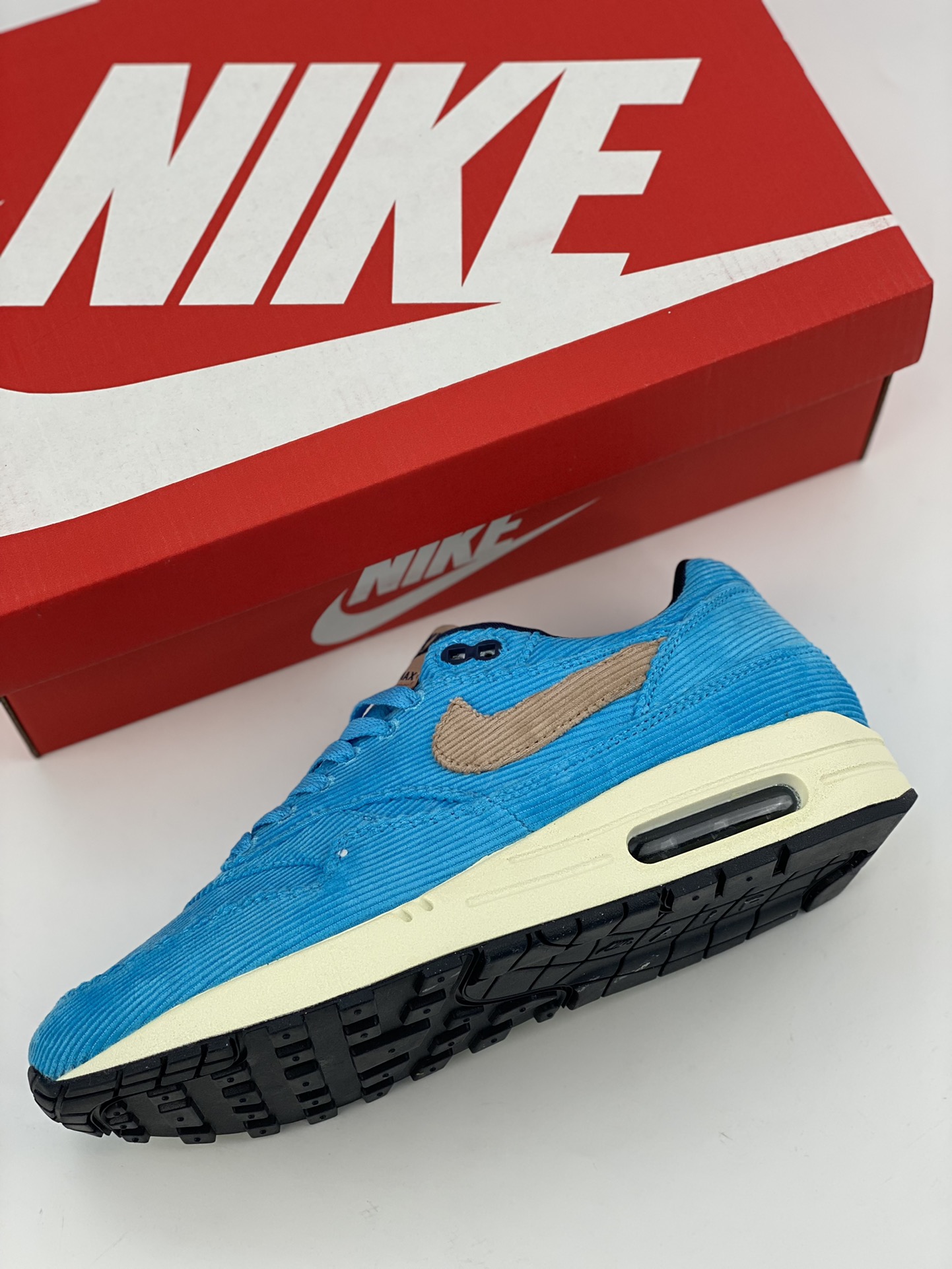 Nike Air Max 1 PRM sky blue corduroy retro casual running shoes FB8915-400