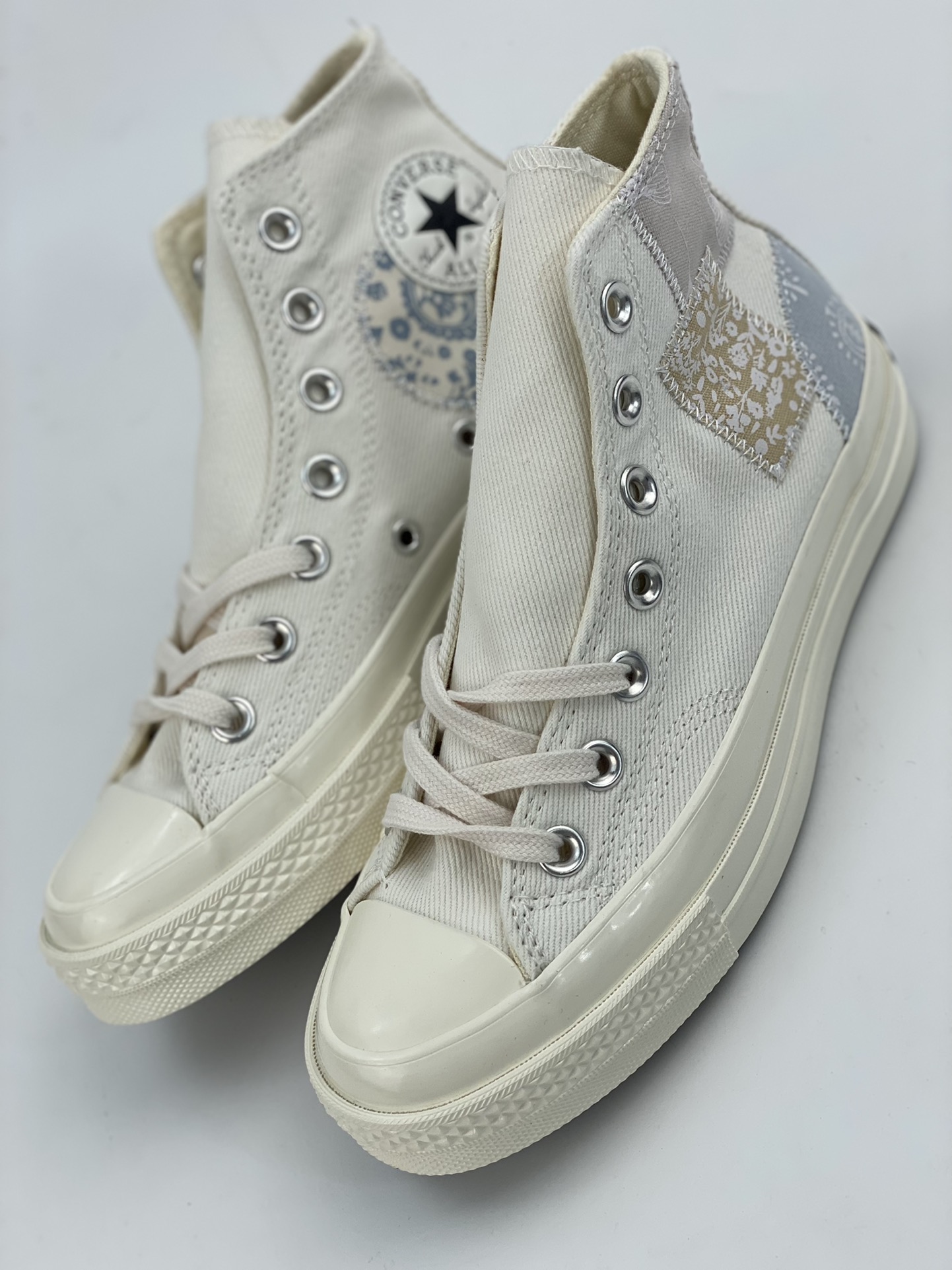 Converse Chuck 1970s Beige Floral Stitching A06822C