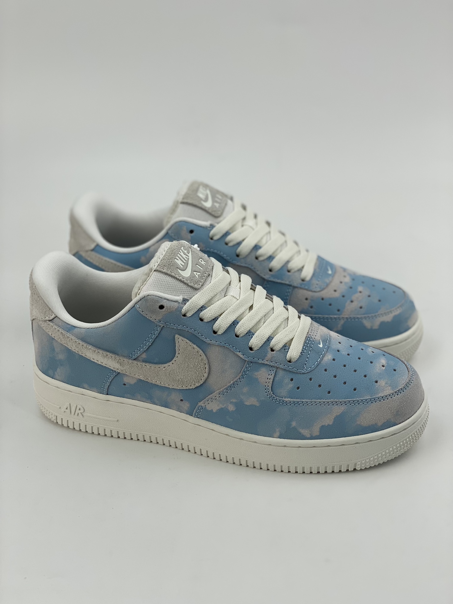 Nike Air Force 1 Low 07 Blue and White Tie Dye FD0883-400