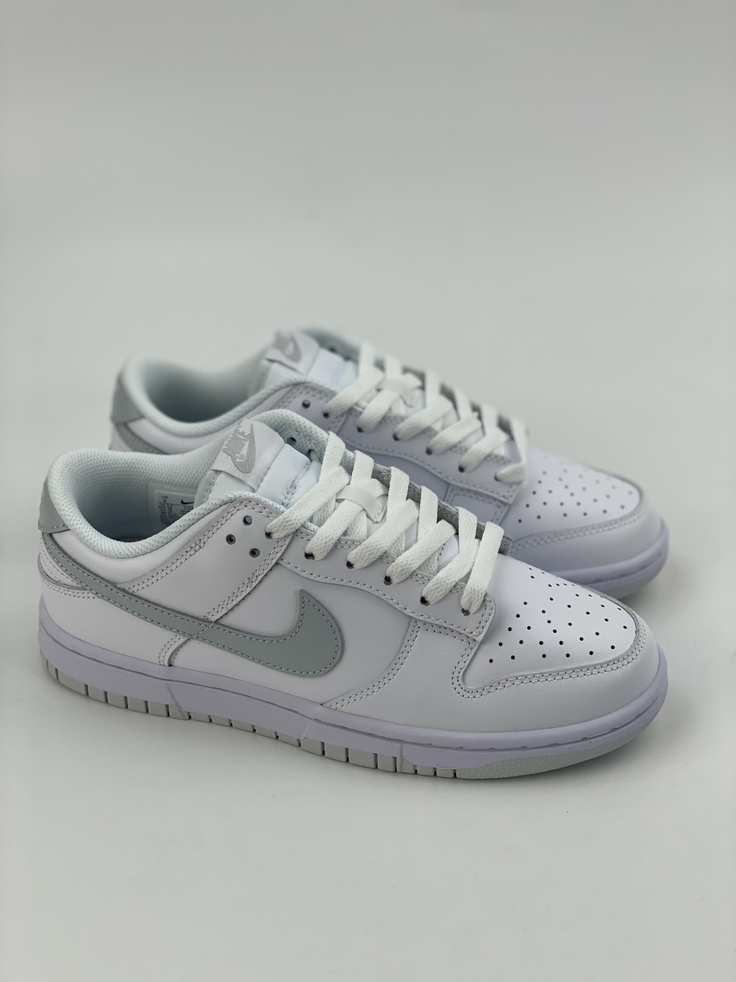 NIKE SB Dunk Low Neutral Grey White Grey DH9765-102