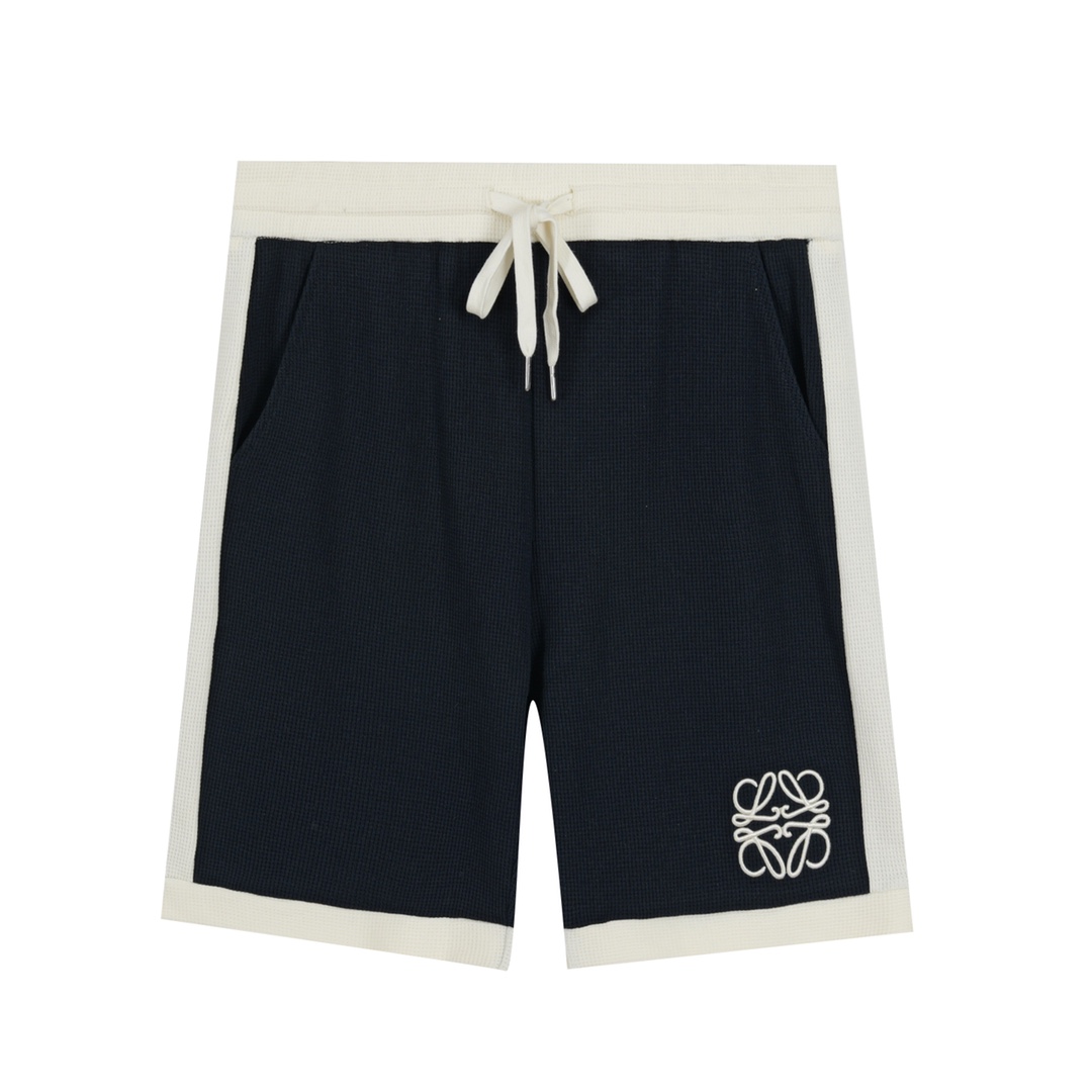 🅿️110 LOEWE/罗意威 23ss徽标刺绣拼色华夫格短裤 采用380克华夫格面料，上身柔软舒服，弹力惊人，超垂感一级棒!做工精致都到达外贸出口标准，一公分45针，每一到拼缝都压有明线，走线整齐有如尺子一样标准!…