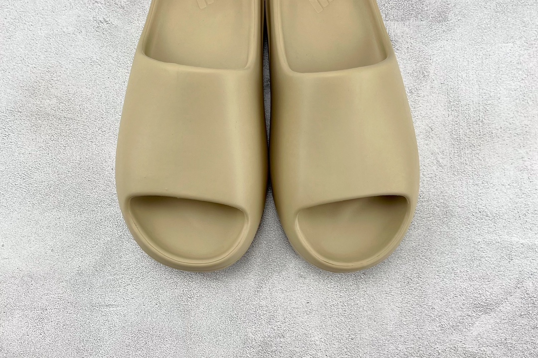 Glossy adidas originals Yeezy Slide Warm Sand Yellow GZ5554