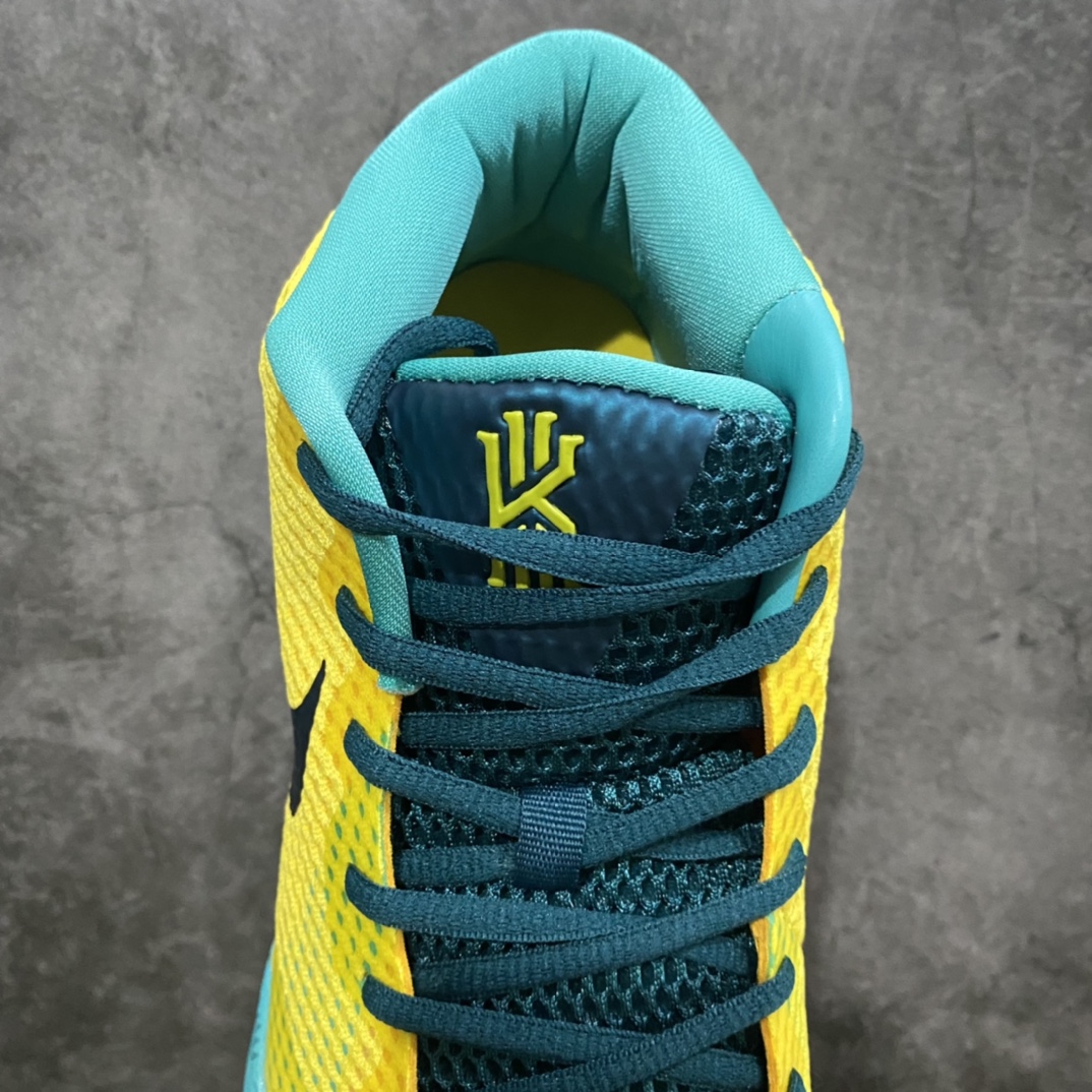 [K version pure original] NK Kyrie 1 Kyrie Irving first generation actual combat basketball shoes yellow green color 705277-737