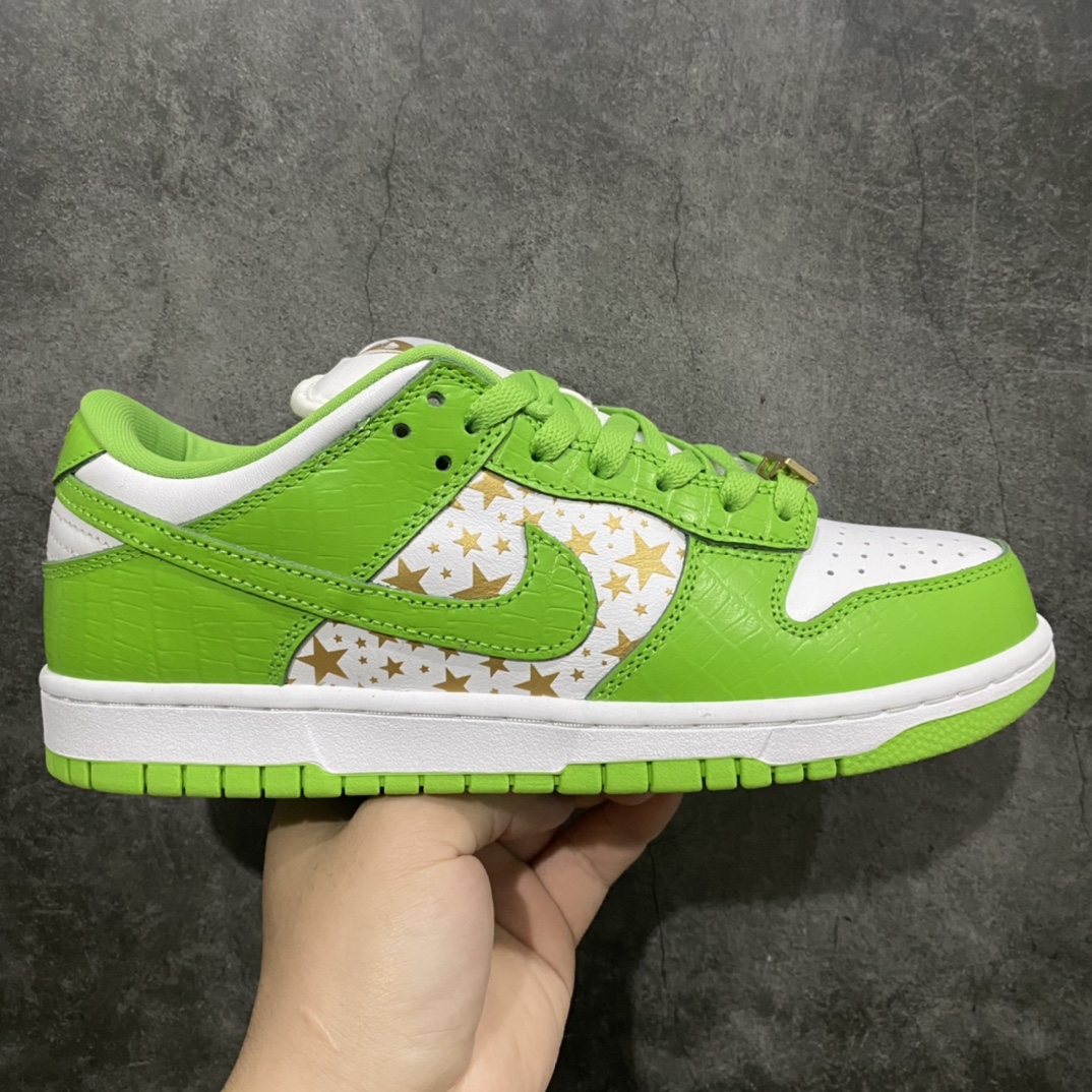 [OG Version] Supreme x Nike SB Dunk Low DM DH3228-100