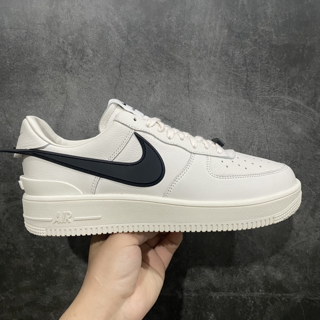 [Channel version] AMBUSH x Nike Air Force 1 Low Air Force One Low-top sports shoes joint big hook black and white DV3464-001