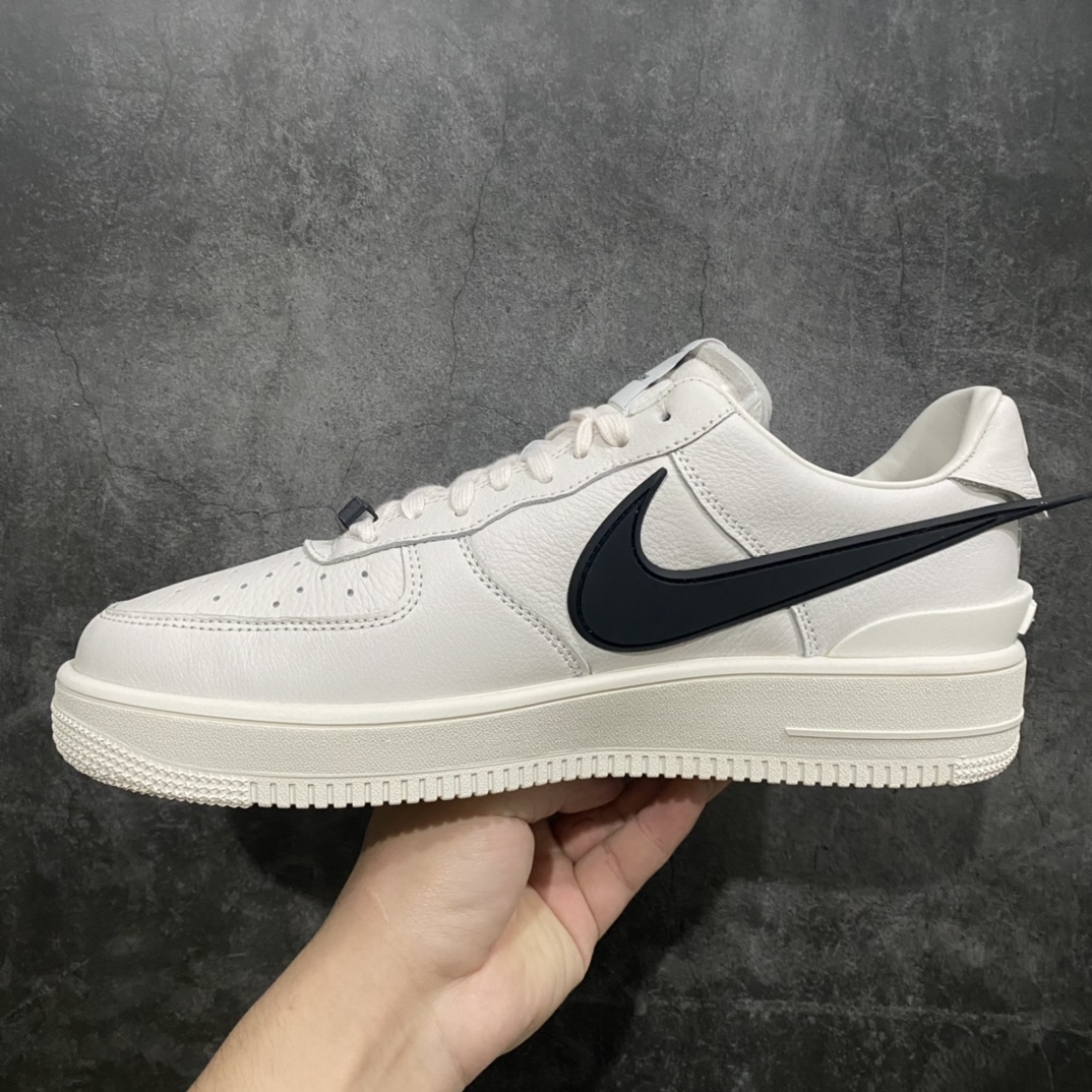 [Channel version] AMBUSH x Nike Air Force 1 Low Air Force One Low-top sports shoes joint big hook black and white DV3464-001