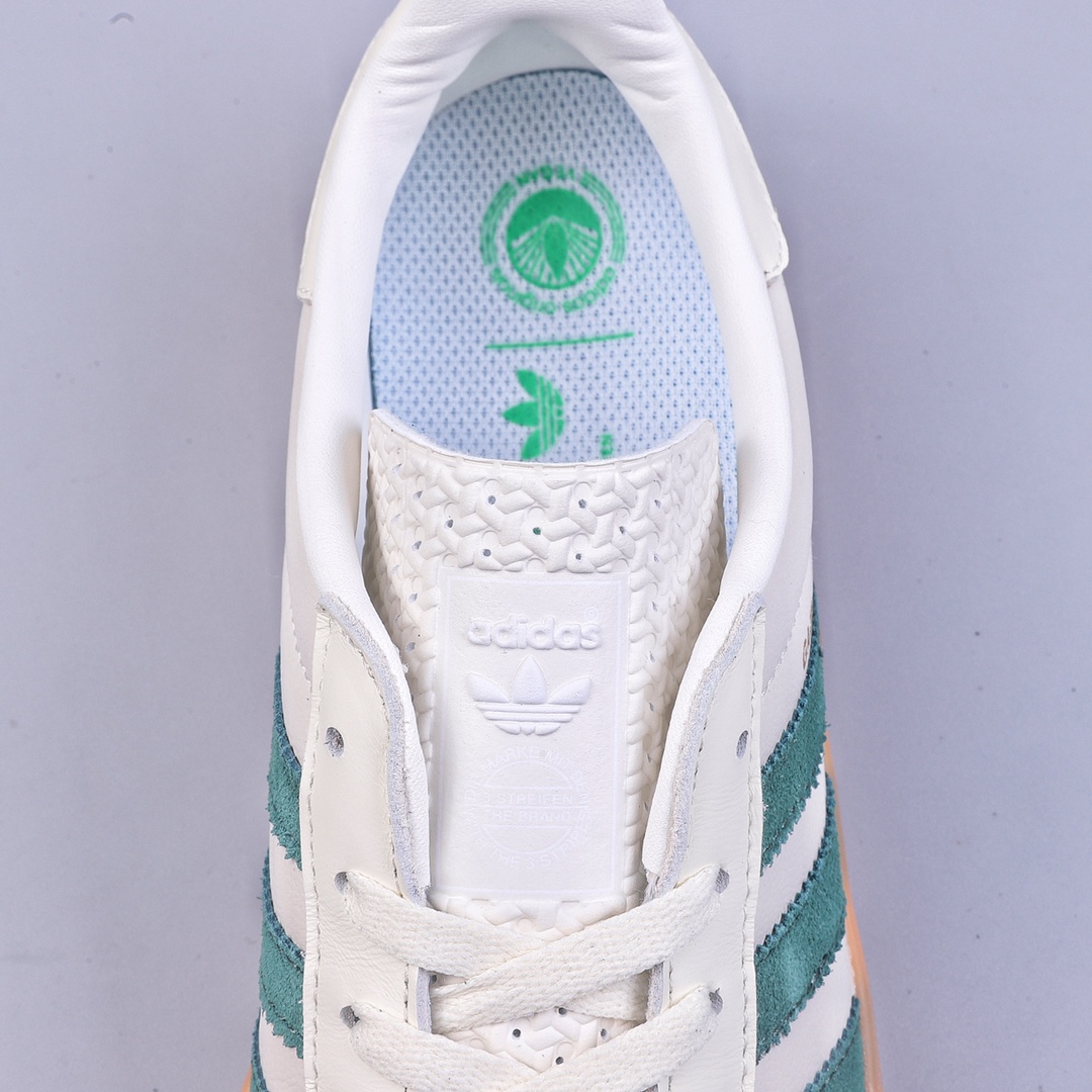 YH。adidas originals Gazelle Indoor 版本以米白色鞋身配以绿色的三槓 ID2567