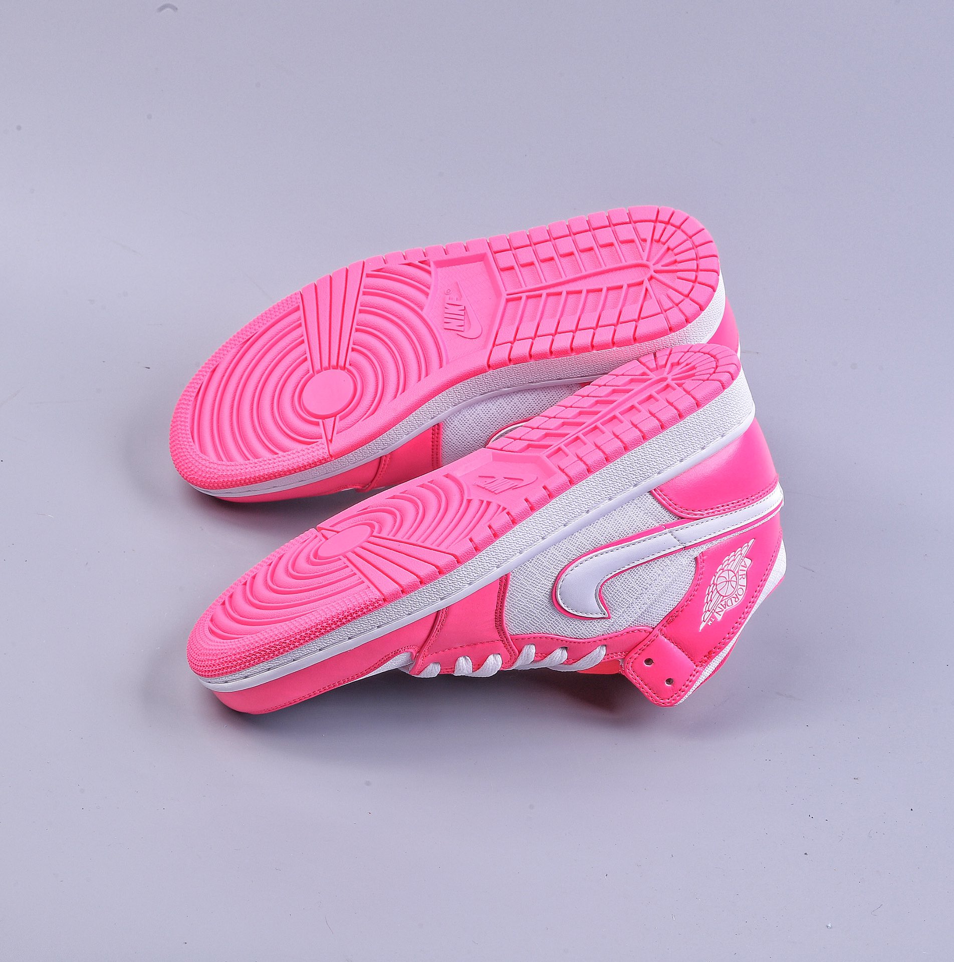 Air Jordan 1 Mid GS「Hyper Pink」靓粉 Air Jordan 1 Mid 白色 555112-611