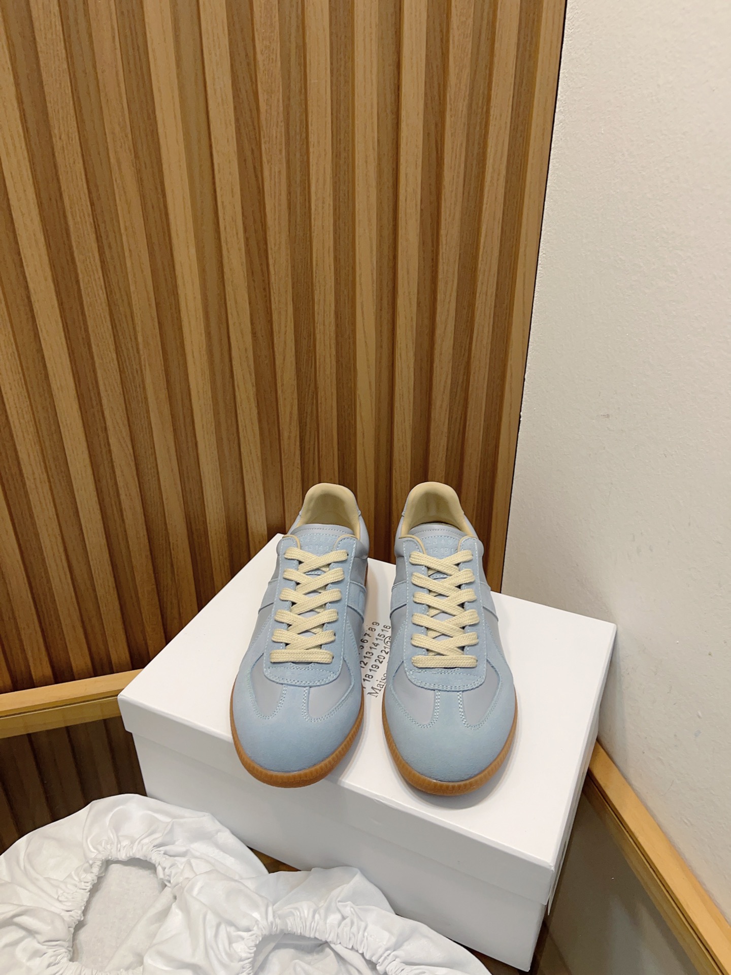 Designer Women Shoes