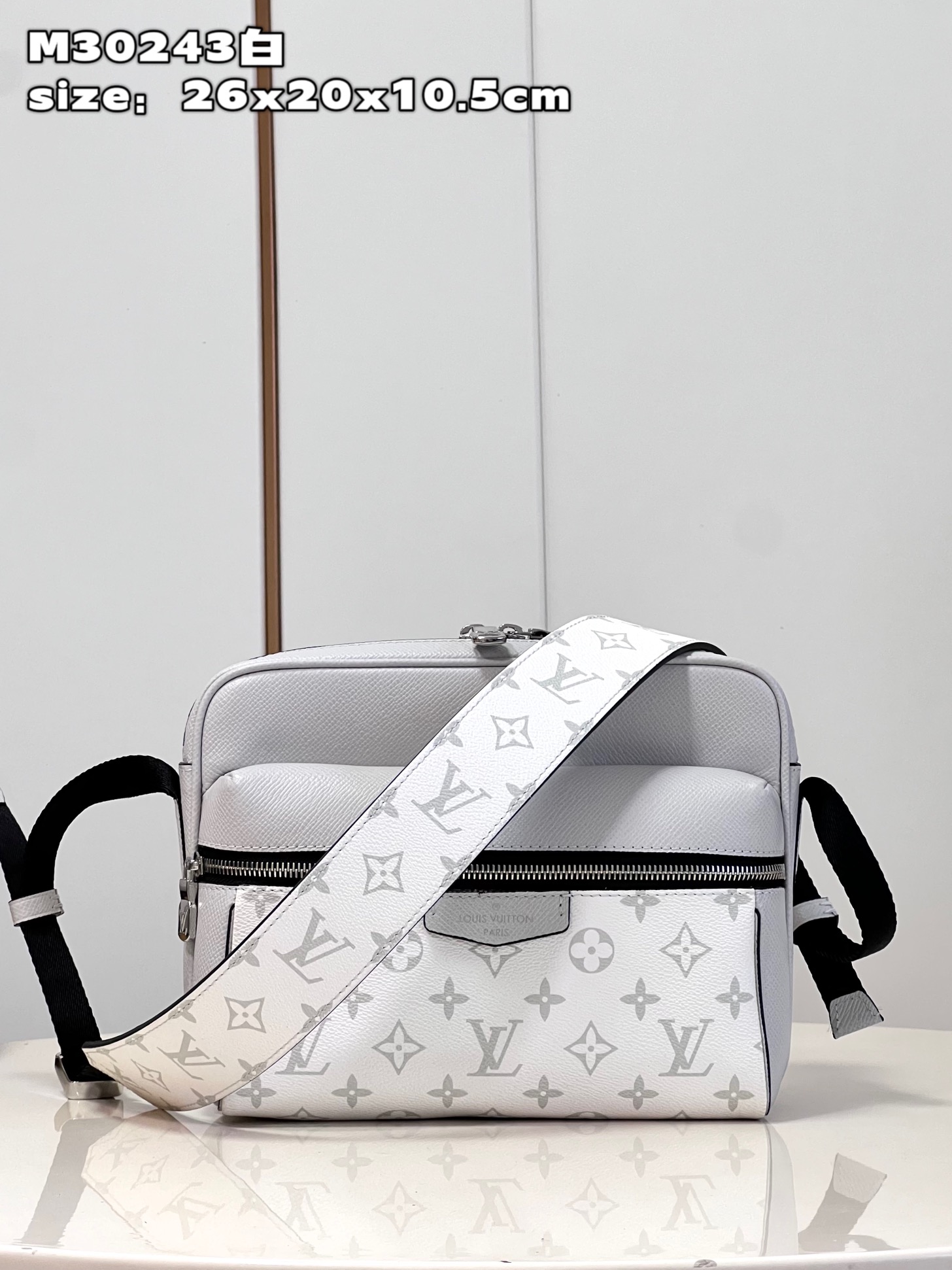 Louis Vuitton LV Outdoor Messenger Bags White Monogram Canvas Spring/Summer Collection M30243