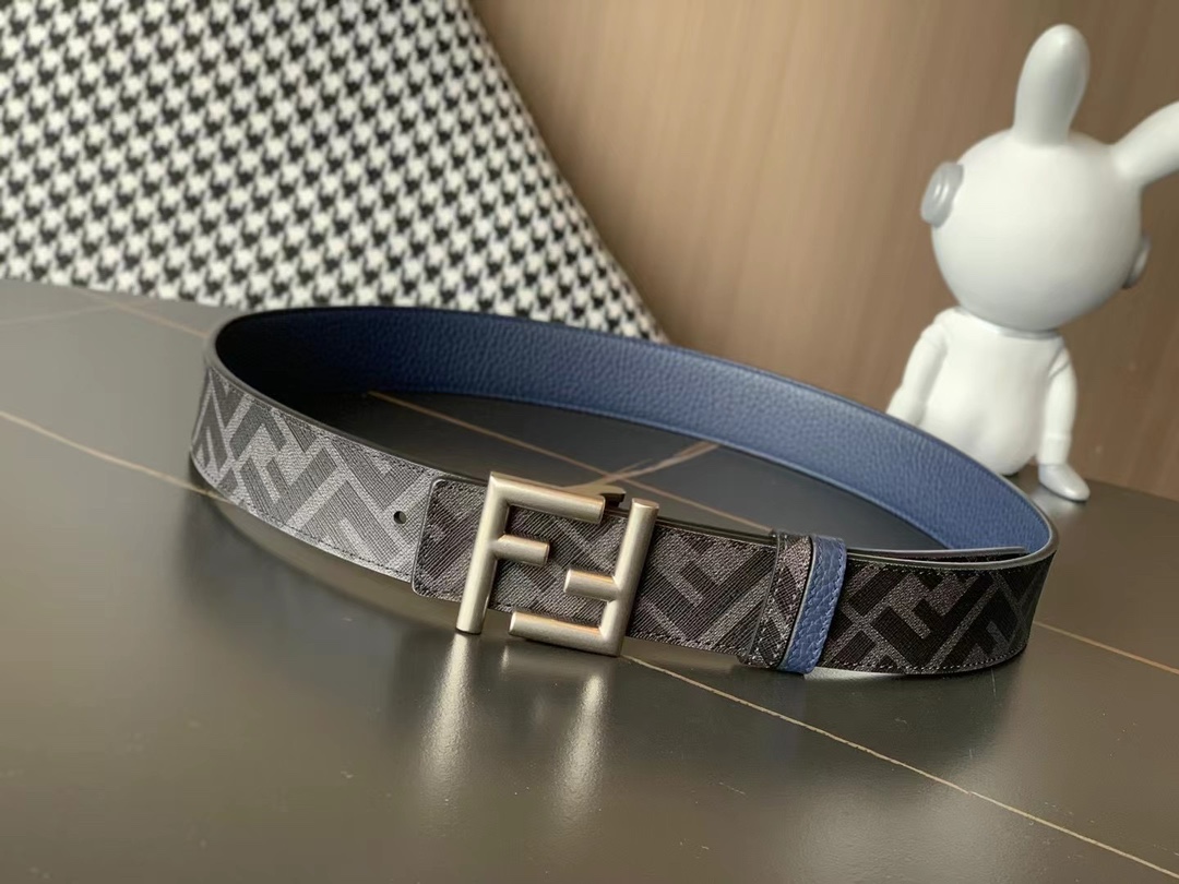 Fendi 礼盒 芬迪 FENDI亮面双F标志 · 意大利进口小荔枝牛皮 · BAGUETTE系列 · 𝟑