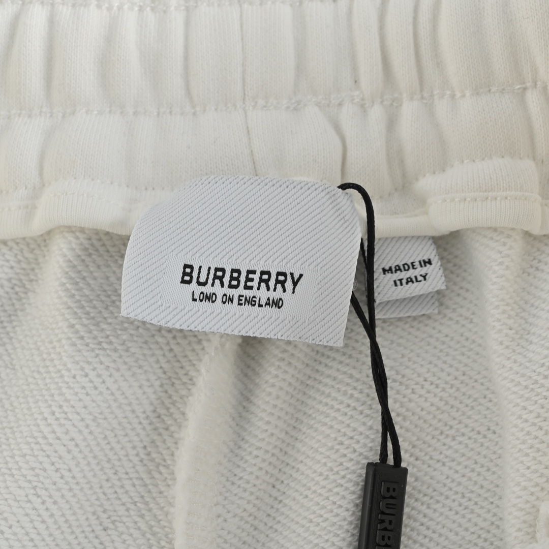 Burberry/巴宝莉 24ss 压胶战马短裤