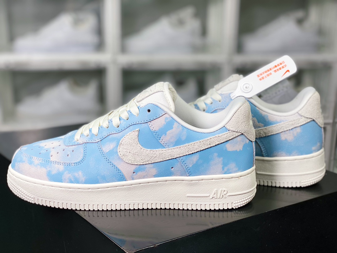 Air Force 1'07 Low ”Blue Suede” Air Force One classic low-top sneakers ”Tie-dye blue sky and white clouds” FD0883-400