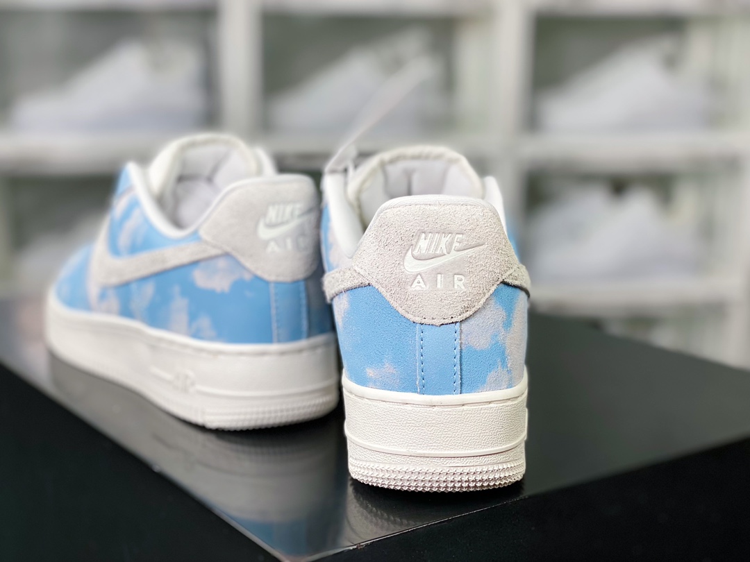 Air Force 1'07 Low ”Blue Suede” Air Force One classic low-top sneakers ”Tie-dye blue sky and white clouds” FD0883-400