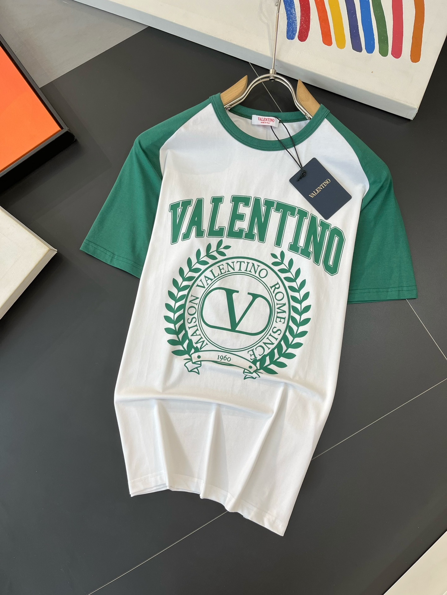 VALENTINO华伦天奴23春夏新