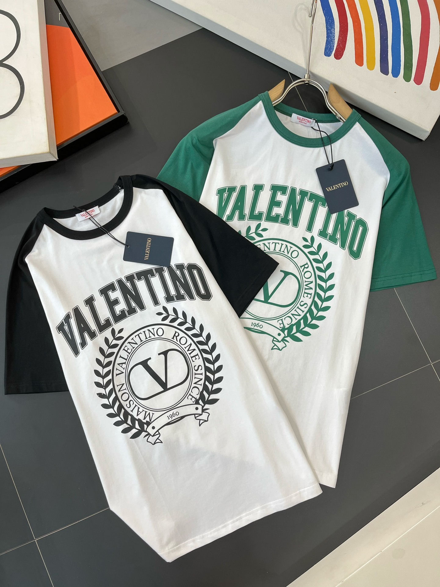 VALENTINO华伦天奴23春夏新