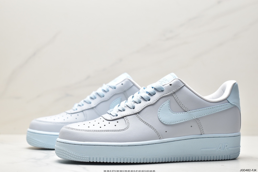 Nike Wmns Air Force 1′07