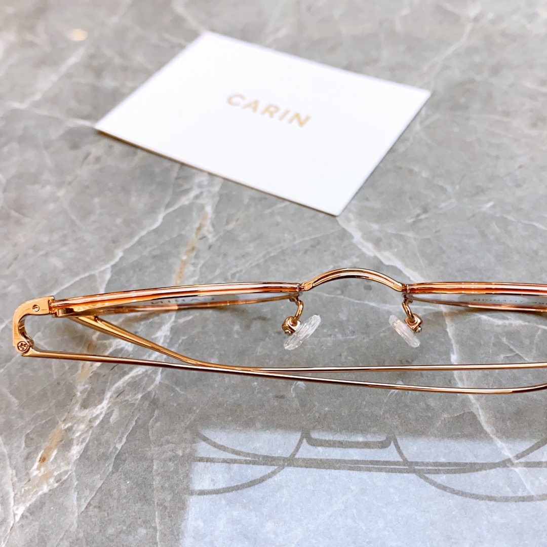  超轻钛架【CARI*】卡*琳 GUS R 复古圆框 纤细超薄工艺减轻面部压迫感， 可换近视镜片 ！si