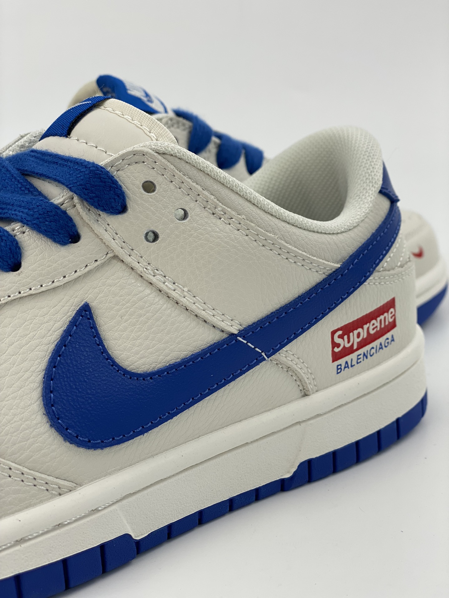 Nike Dunk Low White Blue Supreme Pure Original Factory Product XD1688-009