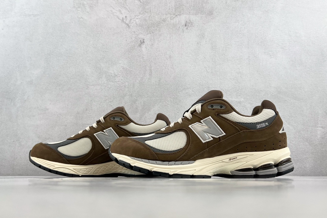 New Balance NB 2002R Brown Gray M2002RHS