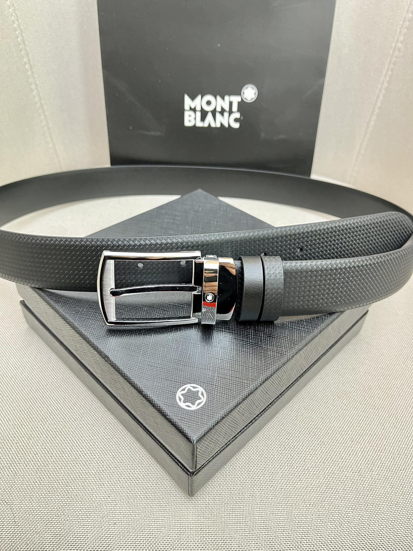 Montblanc万宝龙宽3.5cm