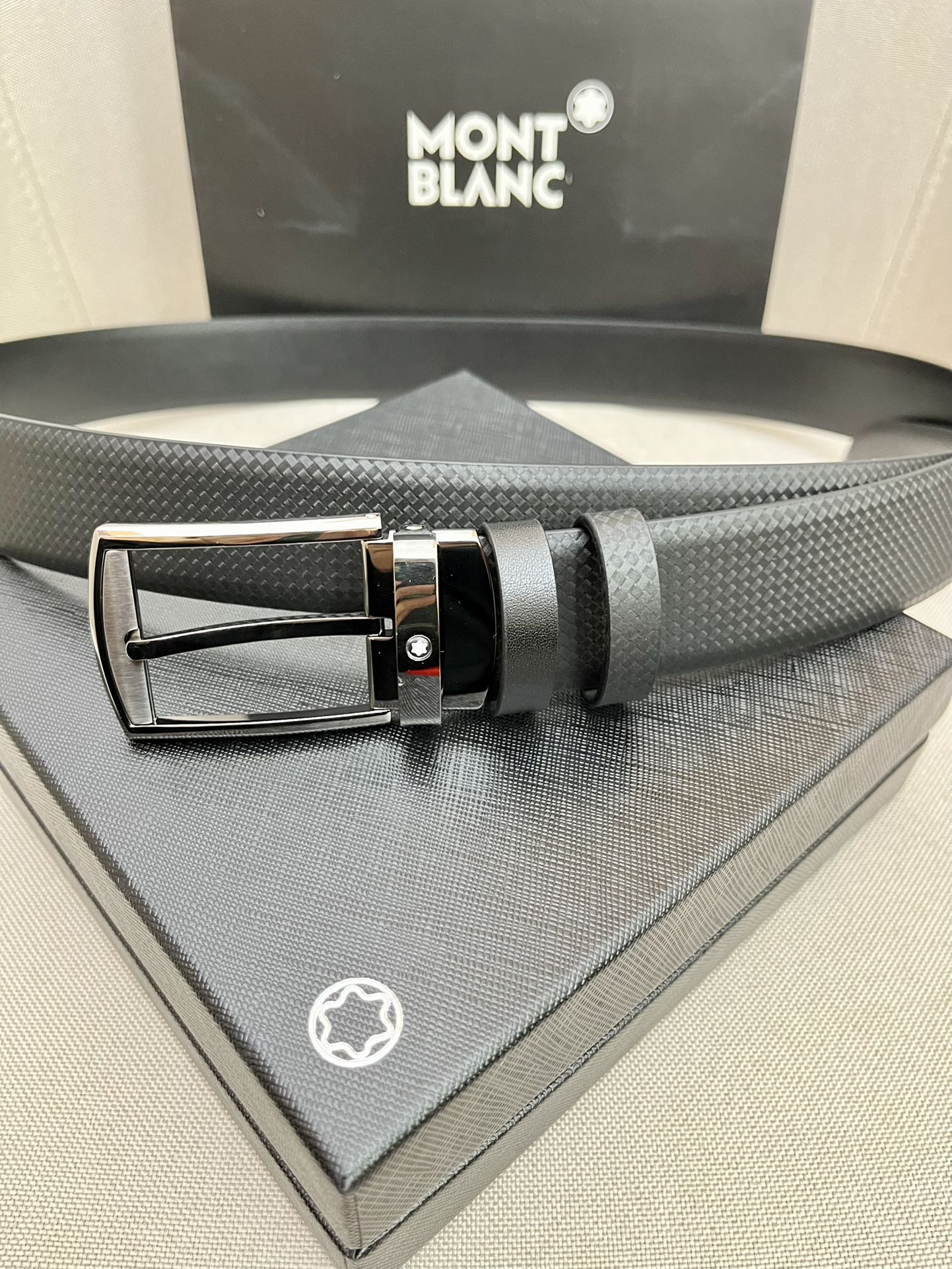 Montblanc万宝龙宽3.5cm
