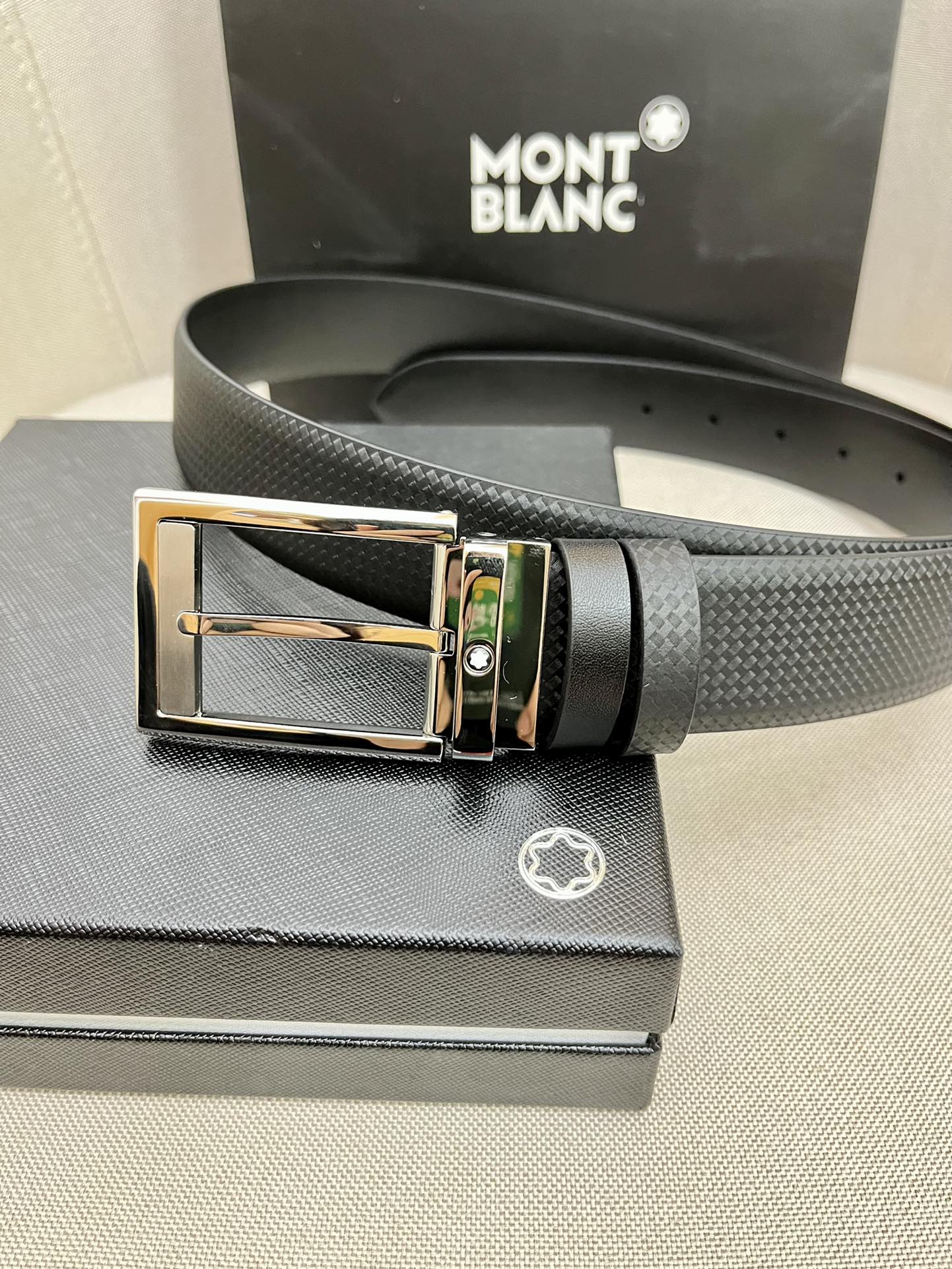 Montblanc万宝龙宽3.5cm