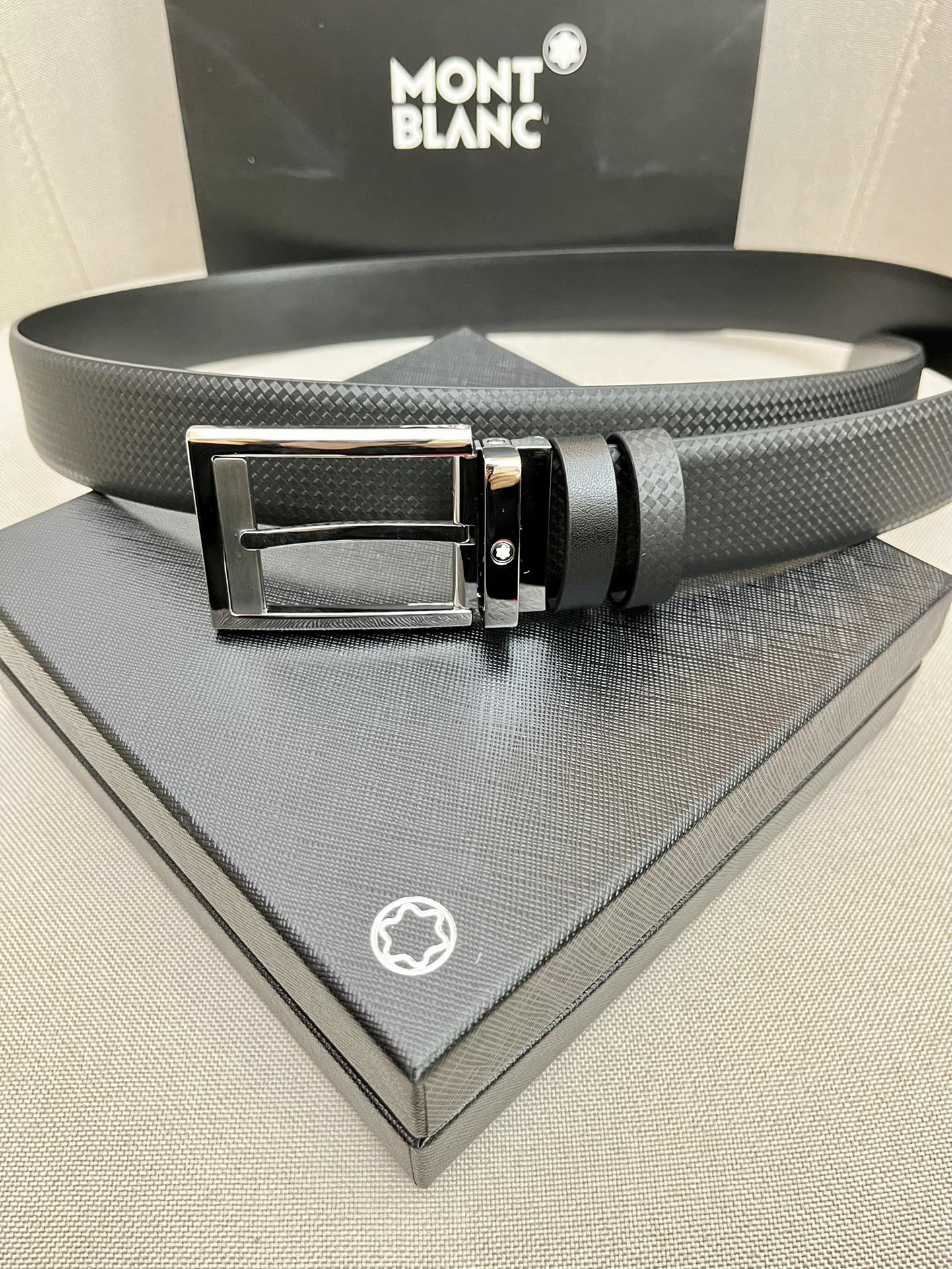 Montblanc万宝龙宽3.5cm