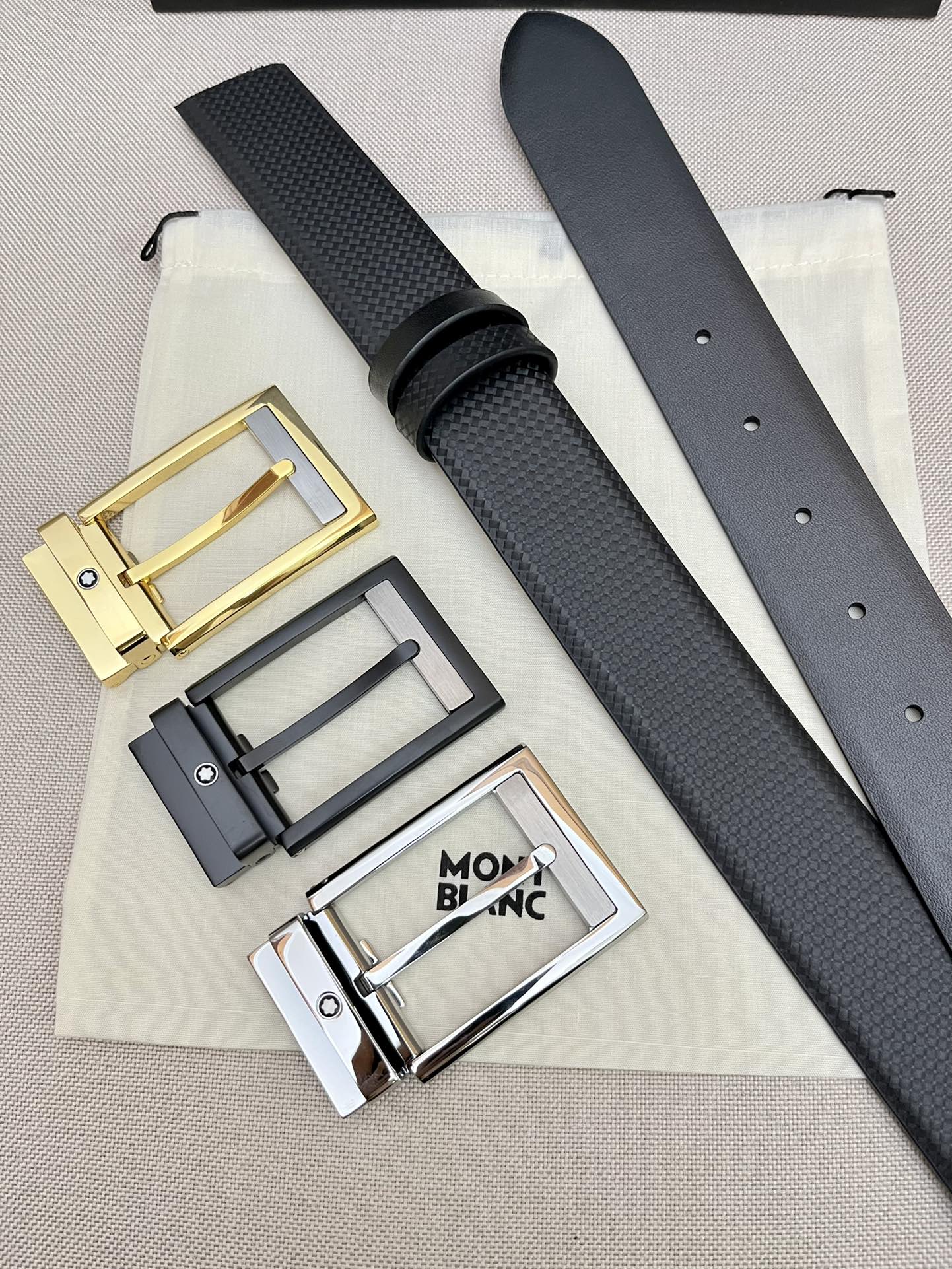 Montblanc万宝龙宽3.5cm