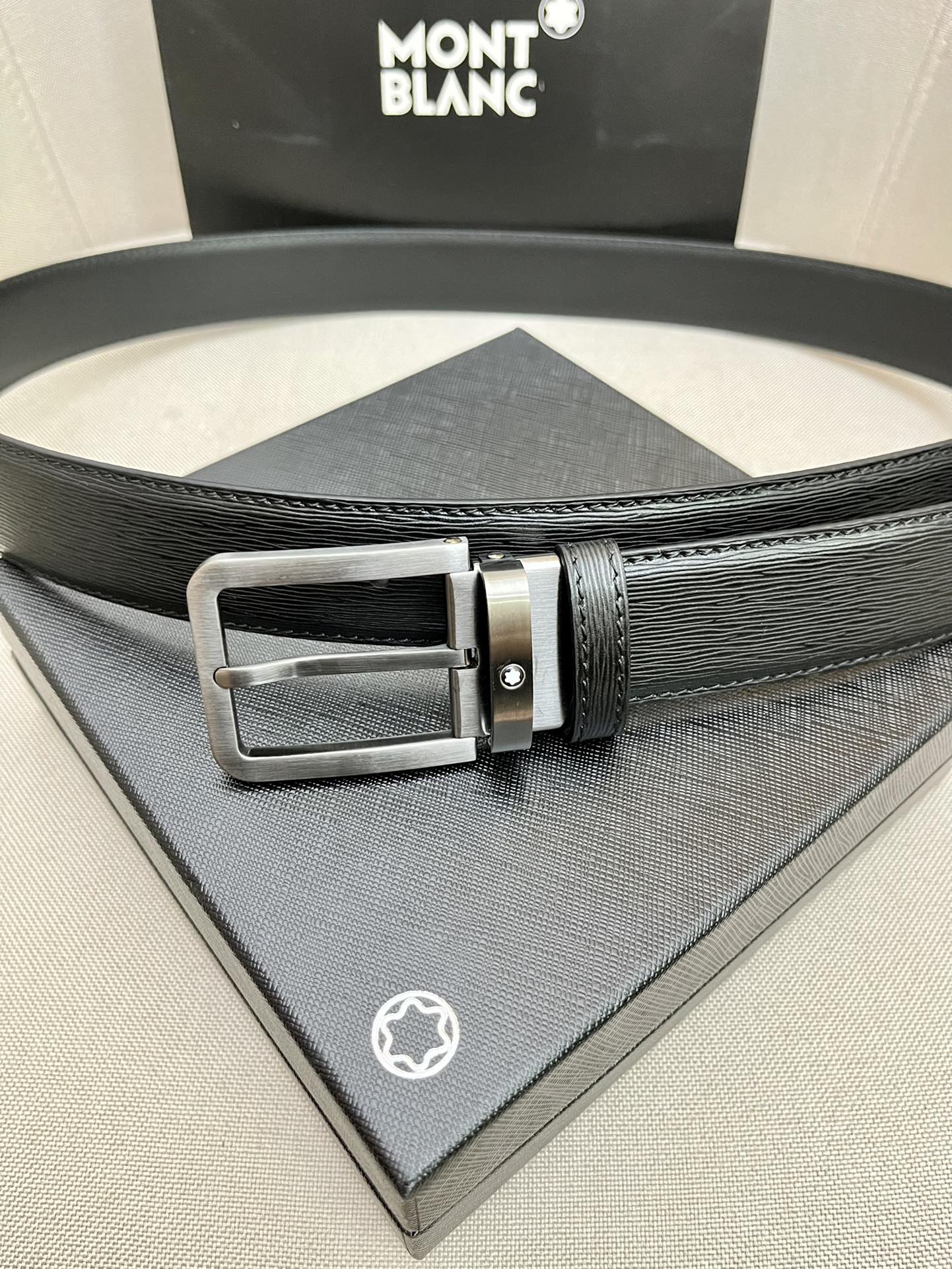 Montblanc万宝龙宽3.5cm