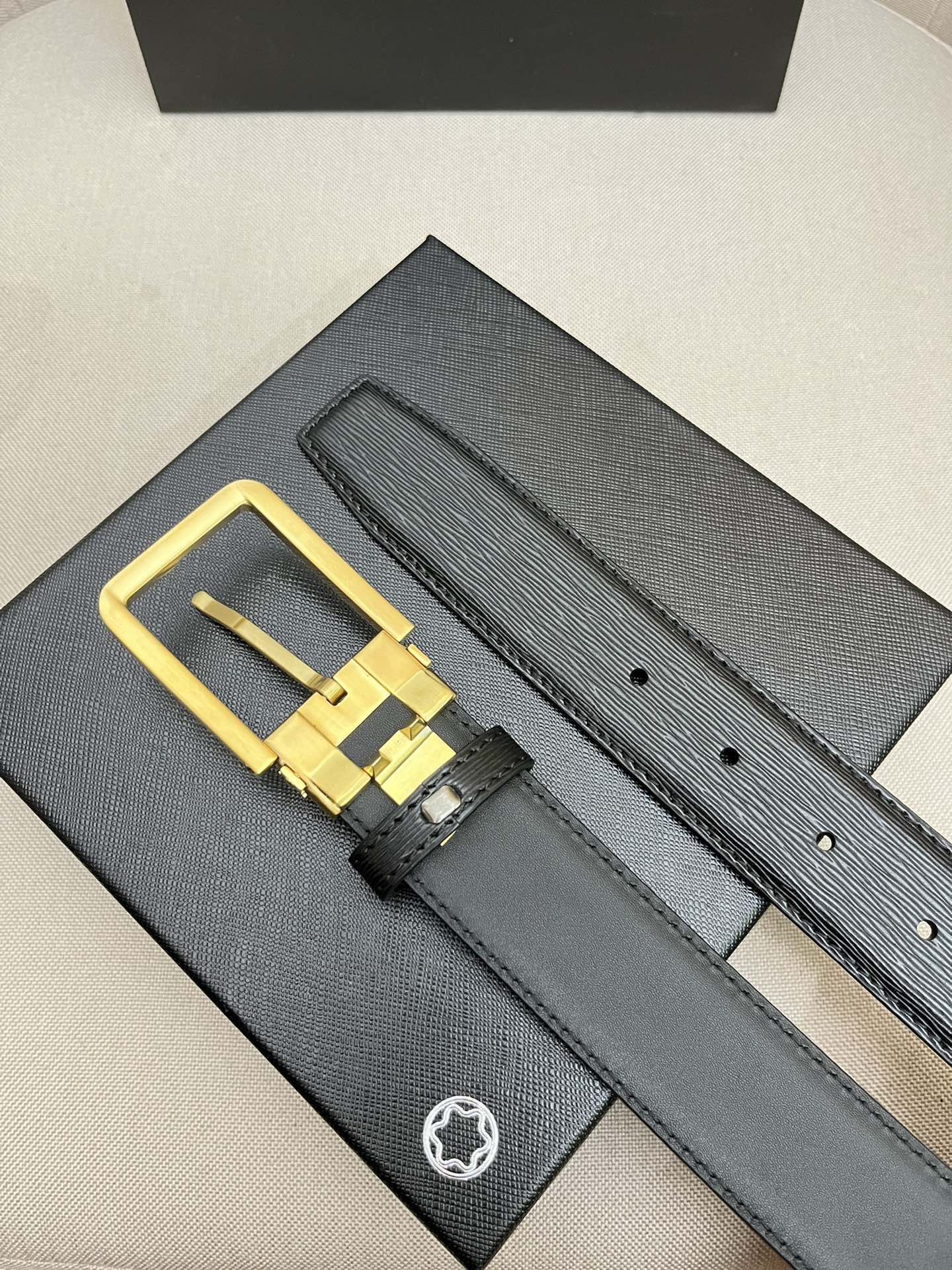 Montblanc万宝龙宽3.5cm