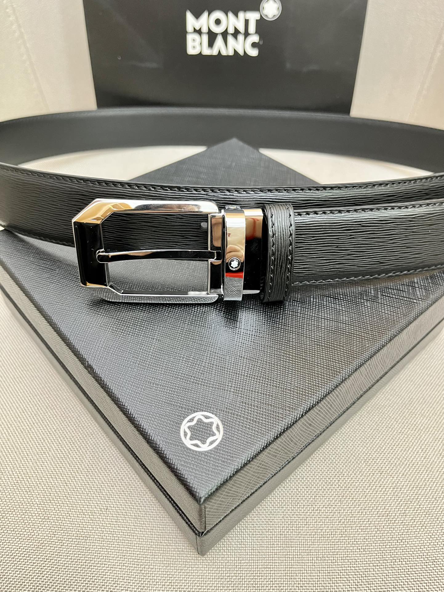 Montblanc万宝龙宽3.5cm
