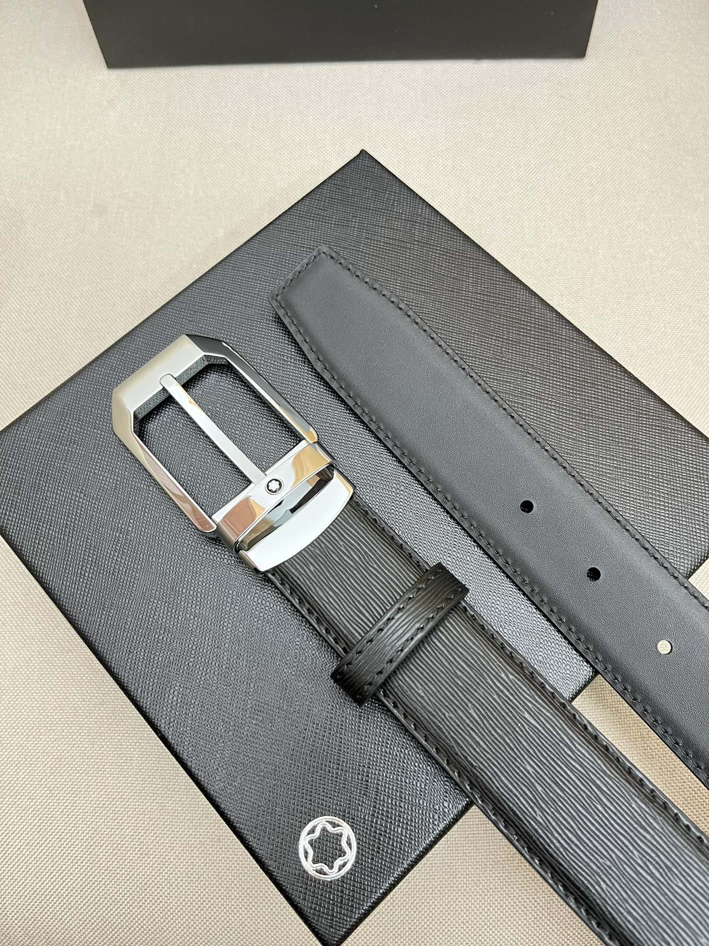 Montblanc万宝龙宽3.5cm