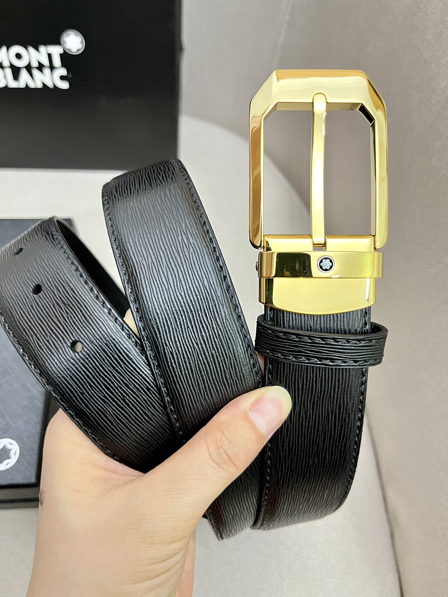 Montblanc万宝龙宽3.5cm