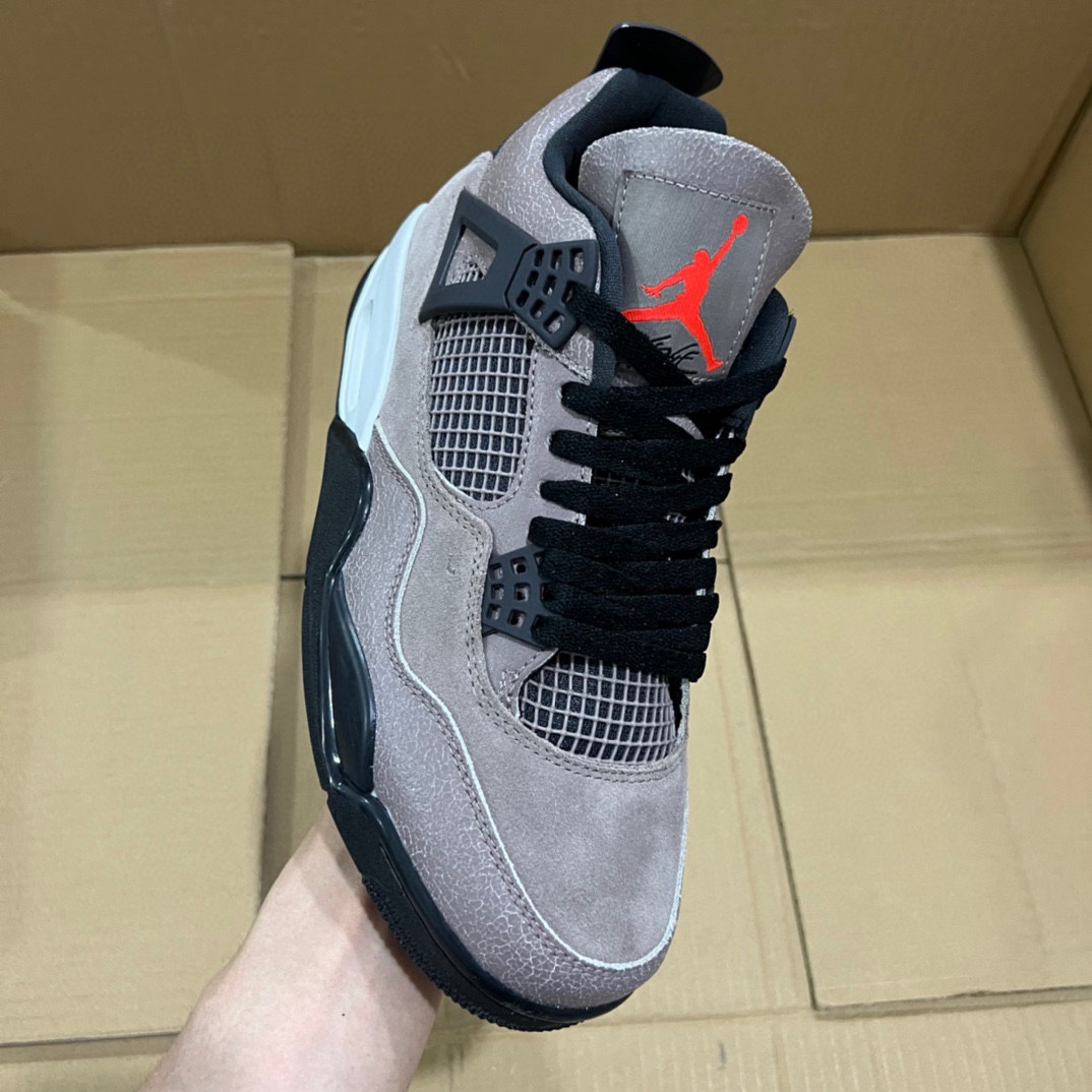 aj4纯原