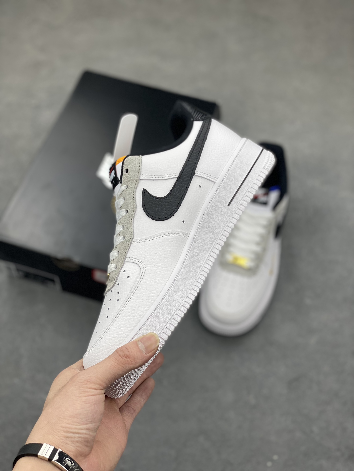 Nike Air Force 1 Low Ken Griffey Jr. White Black Gold Shoes 4 i1684002678 3370 2