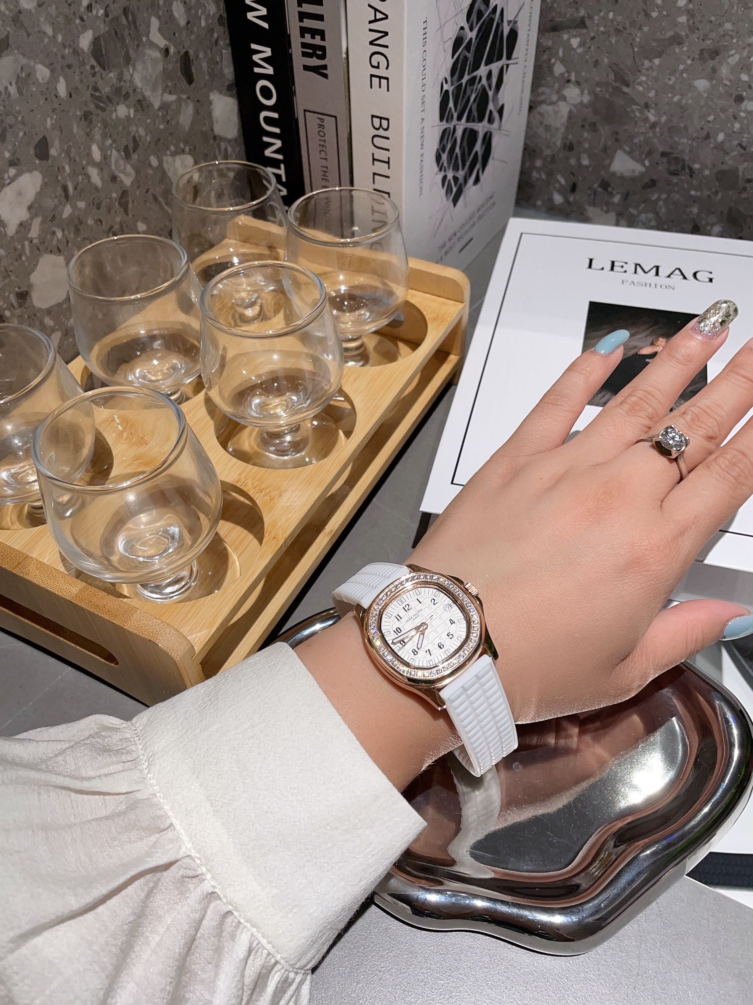“Patek Philippe Stone Wristwatches: Luxury Collection with High Resale Value”
