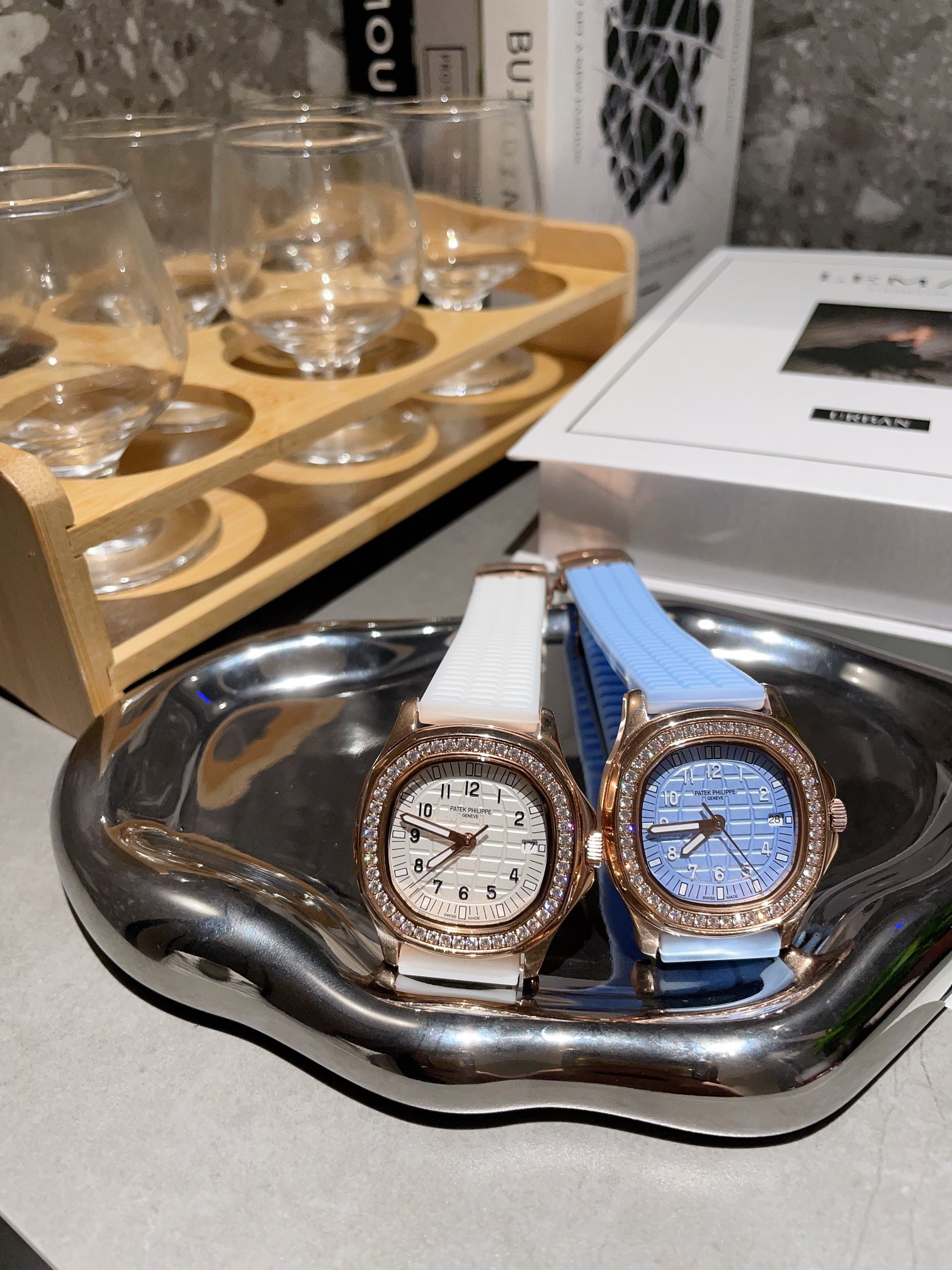 “Patek Philippe Stone Wristwatches: Luxury Collection with High Resale Value” - 图片 9