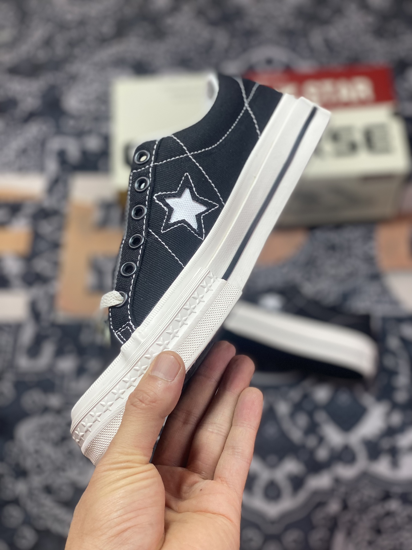 Nissan ONE STAR returns from its glory days CONVERSE 2023SS TIMELINE ONE STAR J VTG CANVAS Nissan Black Canvas