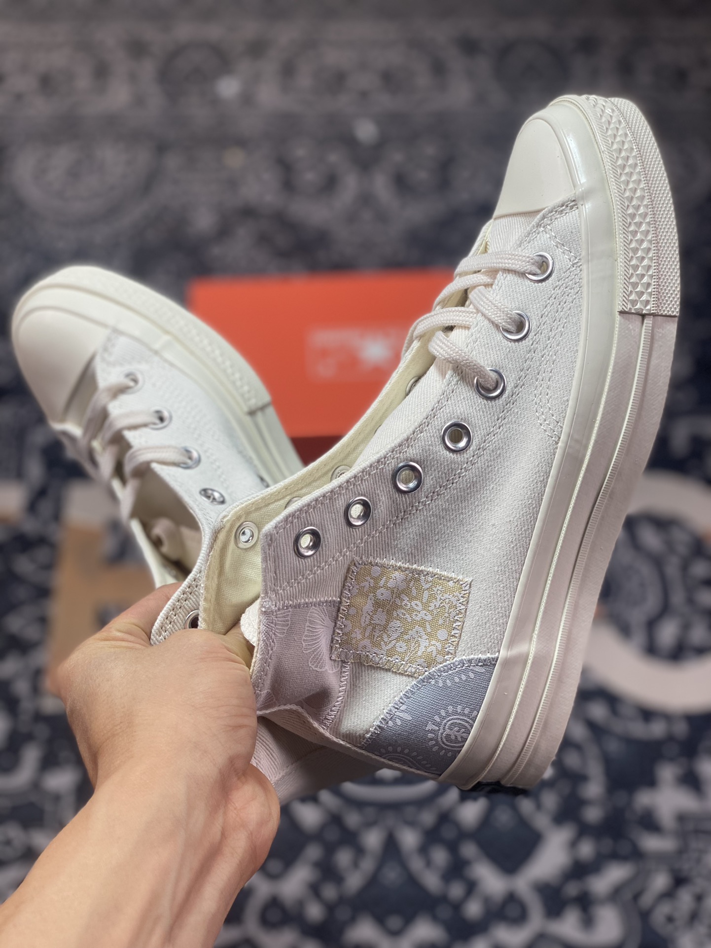 Converse Chuck 1970s Beige Floral Stitching New Product A06822C