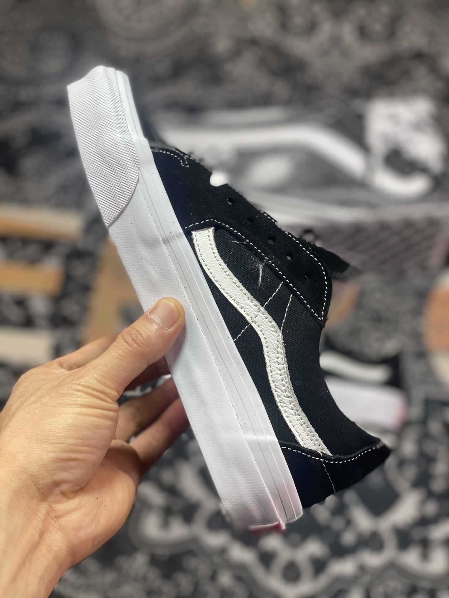 Vans Vault OG Sk8-Low black and white Vans official skateboard shoes