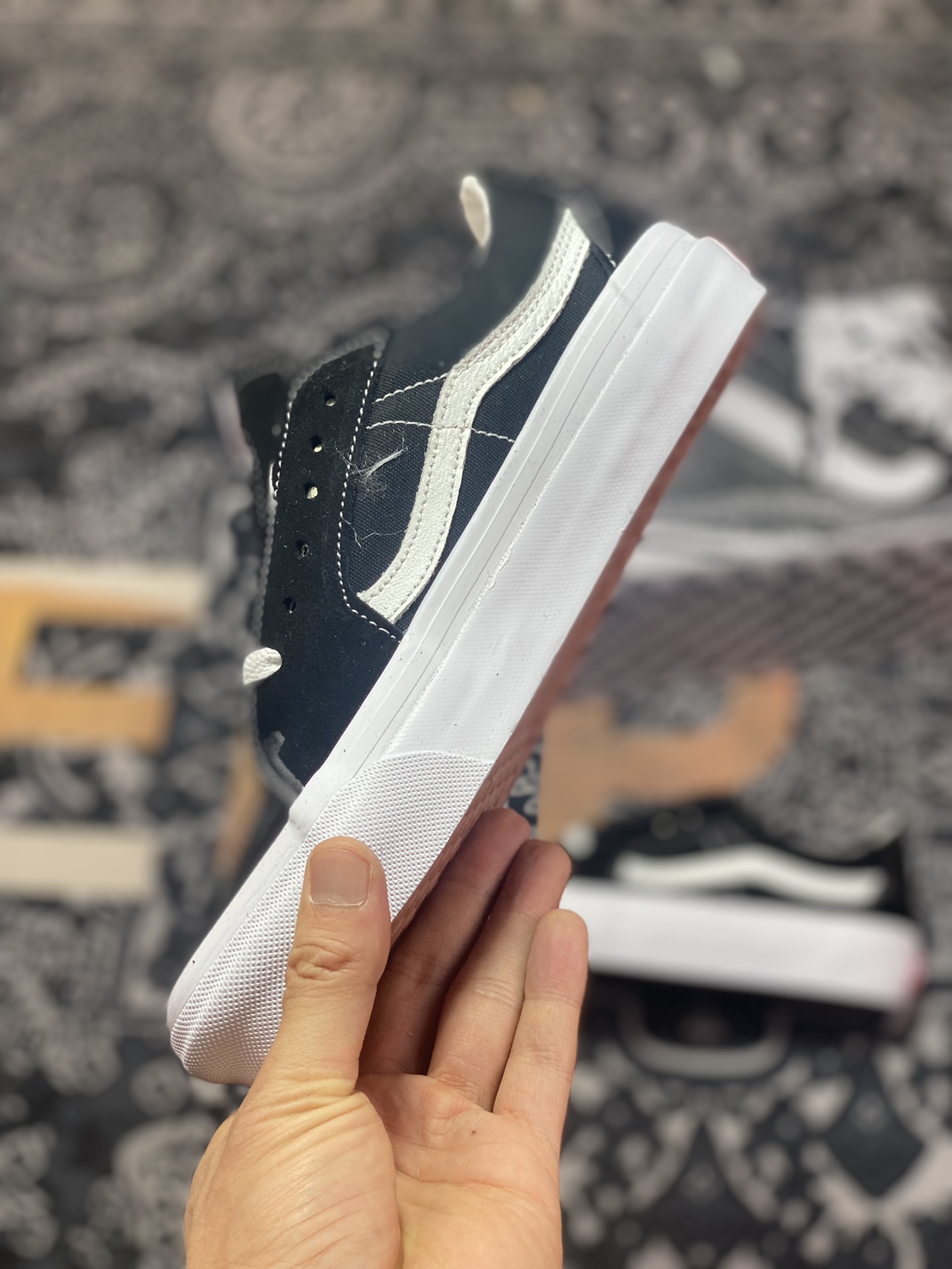 Vans Vault OG Sk8-Low black and white Vans official skateboard shoes