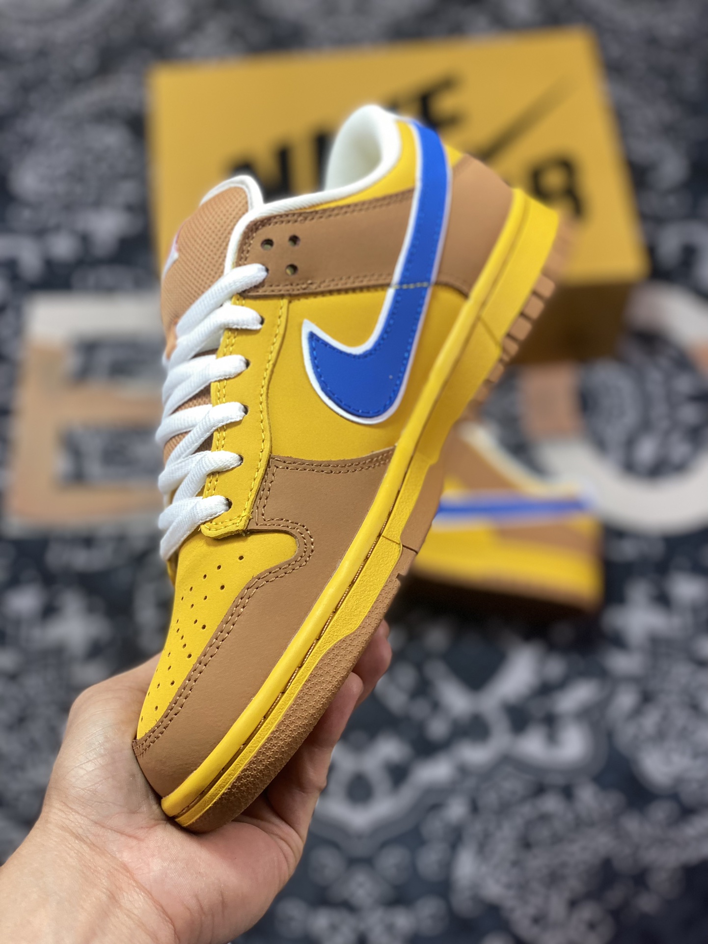 Nike Dunk SB Low 纽卡斯尔 Dunk SB顾名思义 313170-741